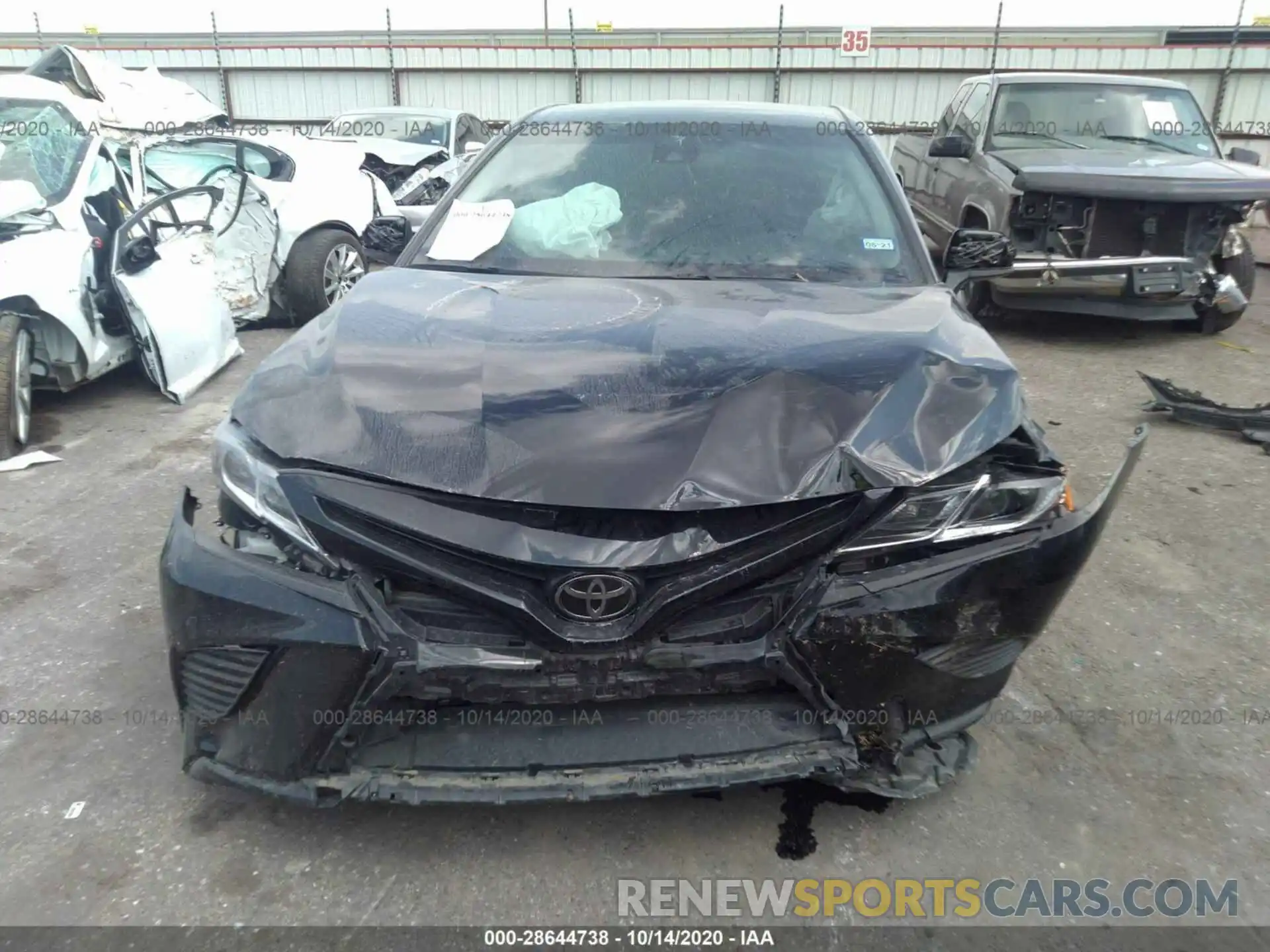 6 Photograph of a damaged car 4T1B11HK4KU235753 TOYOTA CAMRY 2019