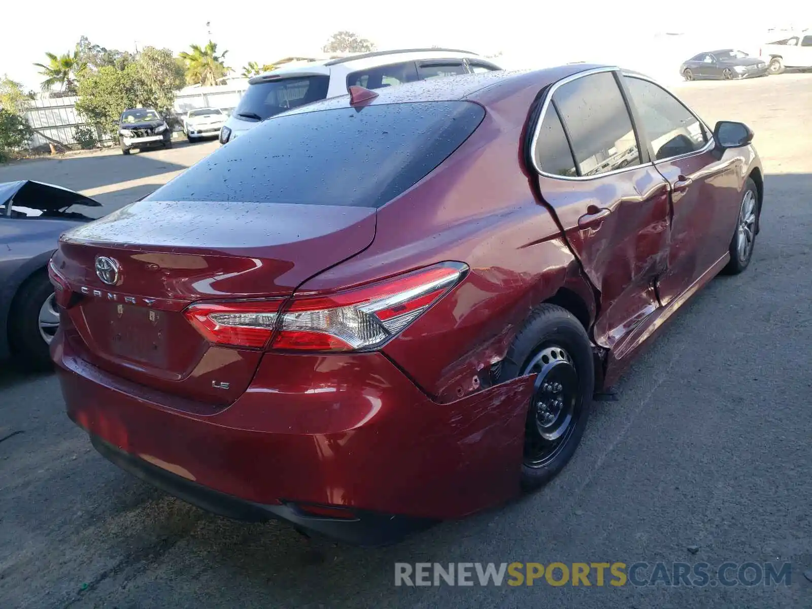 4 Photograph of a damaged car 4T1B11HK4KU238295 TOYOTA CAMRY 2019