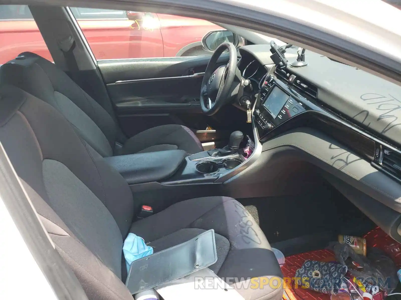 5 Photograph of a damaged car 4T1B11HK4KU238524 TOYOTA CAMRY 2019