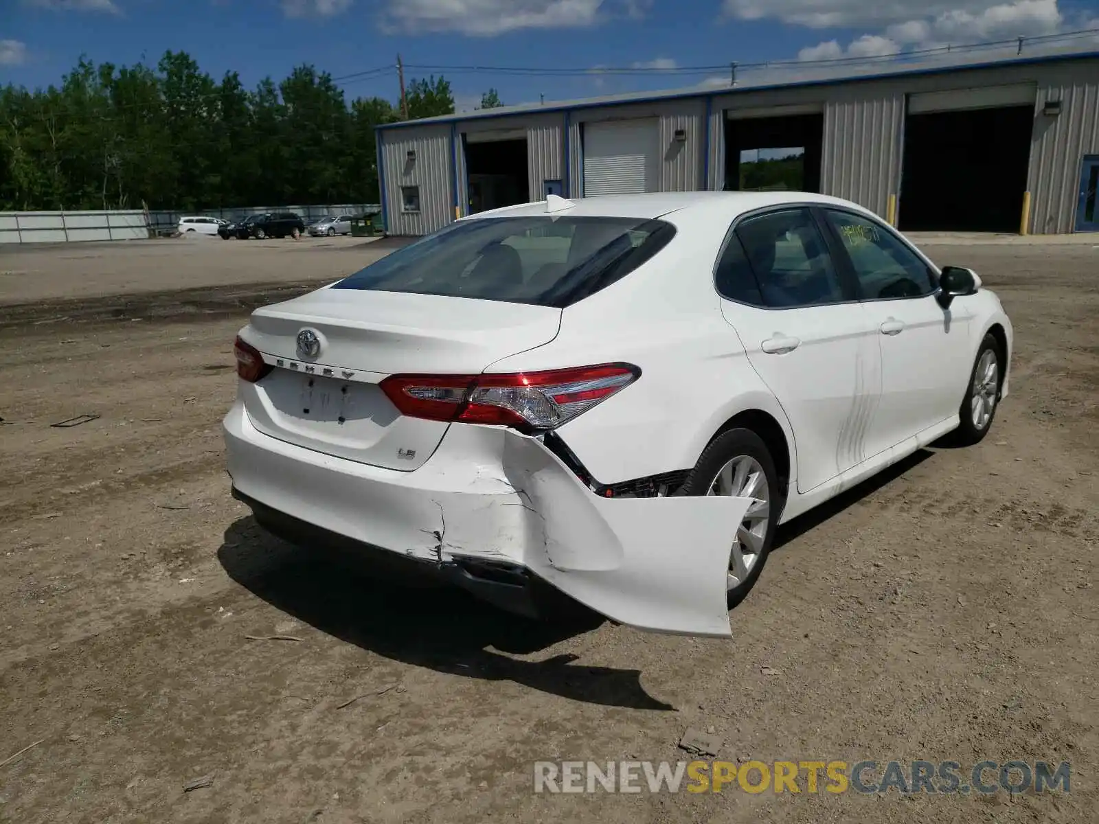 4 Фотография поврежденного автомобиля 4T1B11HK4KU239155 TOYOTA CAMRY 2019