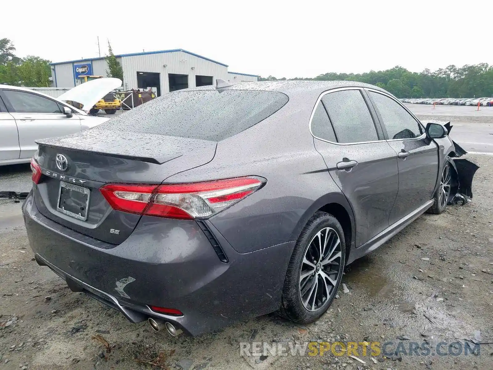 4 Фотография поврежденного автомобиля 4T1B11HK4KU239317 TOYOTA CAMRY 2019