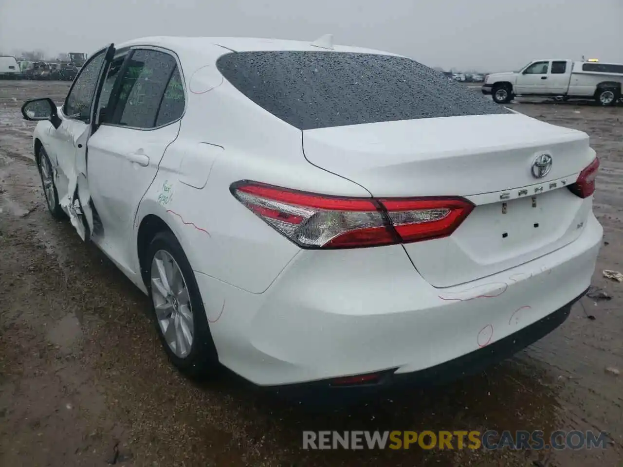 3 Photograph of a damaged car 4T1B11HK4KU241195 TOYOTA CAMRY 2019