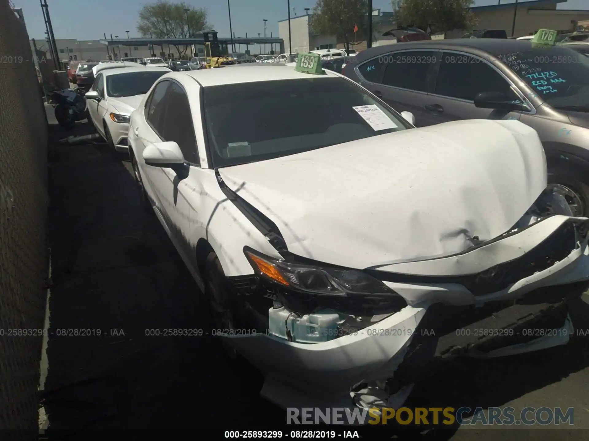 1 Photograph of a damaged car 4T1B11HK4KU244257 TOYOTA CAMRY 2019