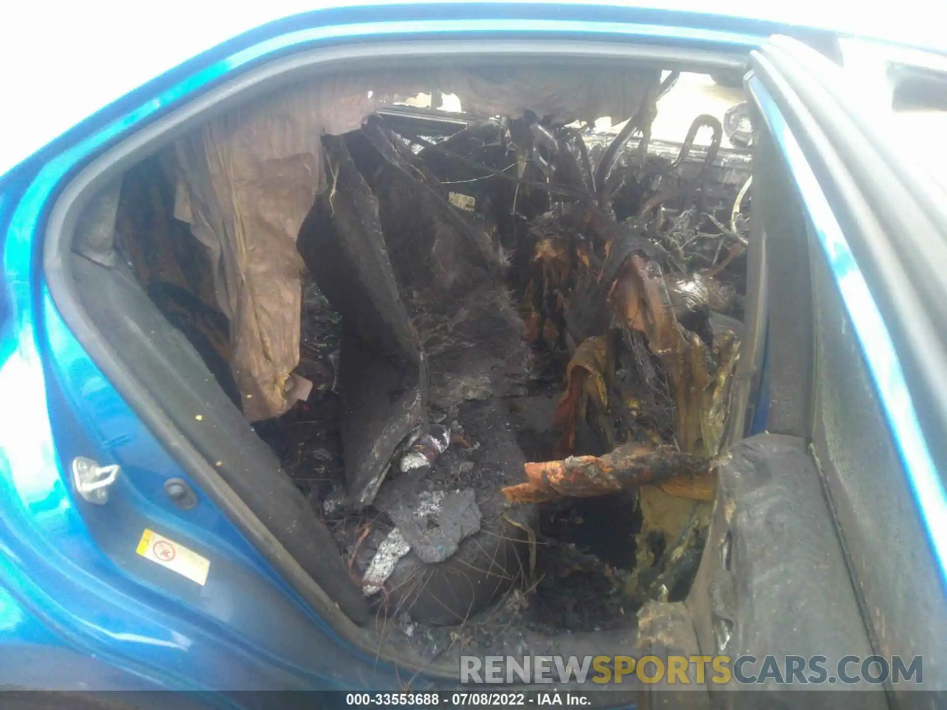 8 Photograph of a damaged car 4T1B11HK4KU245425 TOYOTA CAMRY 2019