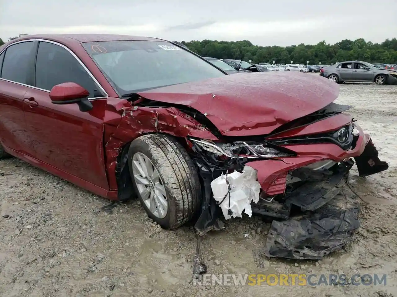 9 Photograph of a damaged car 4T1B11HK4KU246834 TOYOTA CAMRY 2019