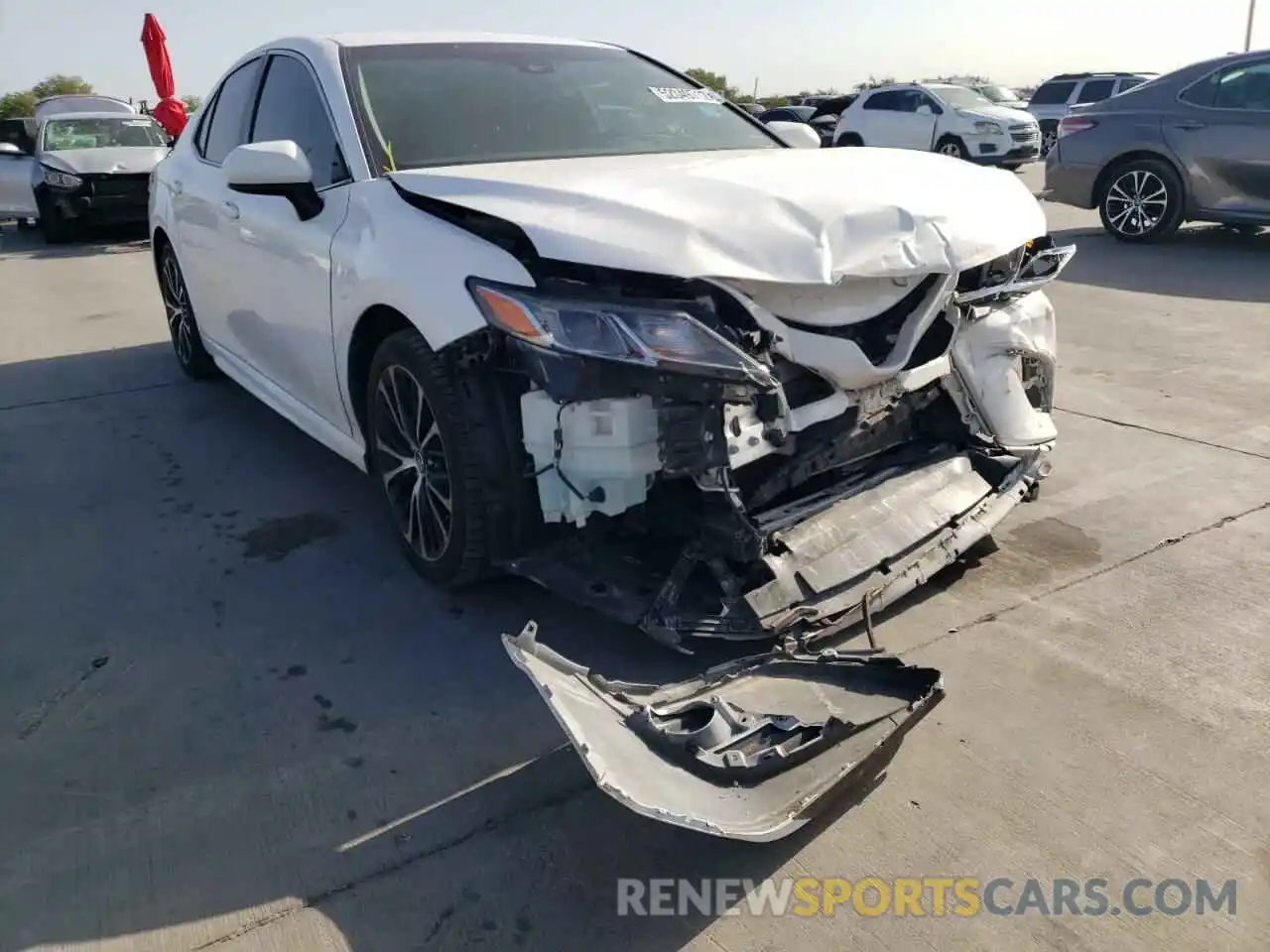 1 Photograph of a damaged car 4T1B11HK4KU246879 TOYOTA CAMRY 2019