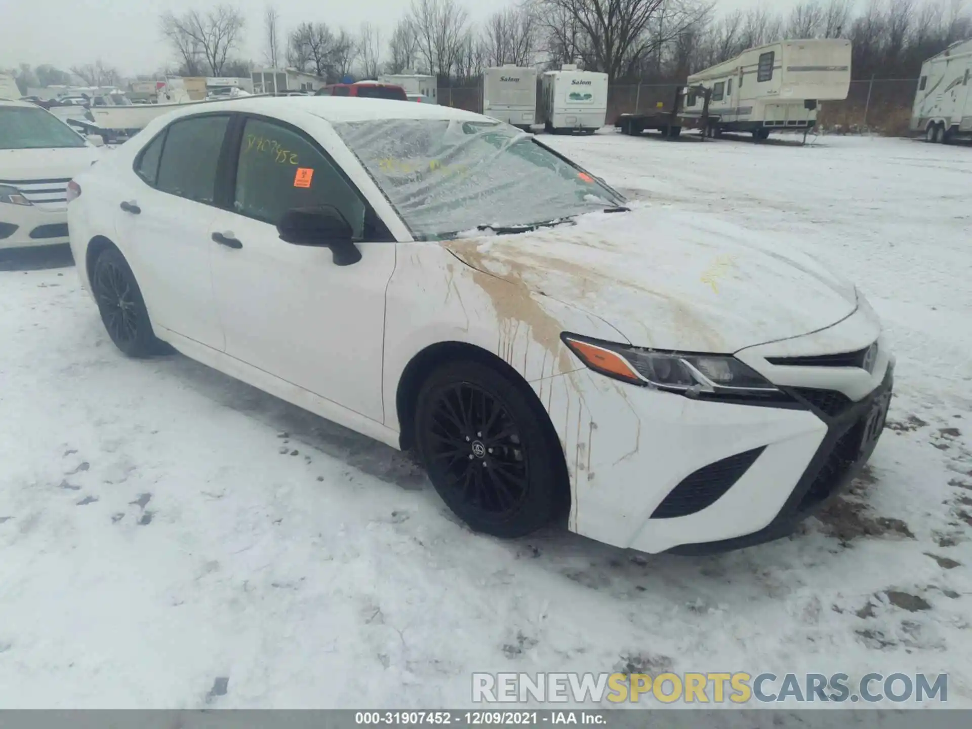 1 Photograph of a damaged car 4T1B11HK4KU251368 TOYOTA CAMRY 2019