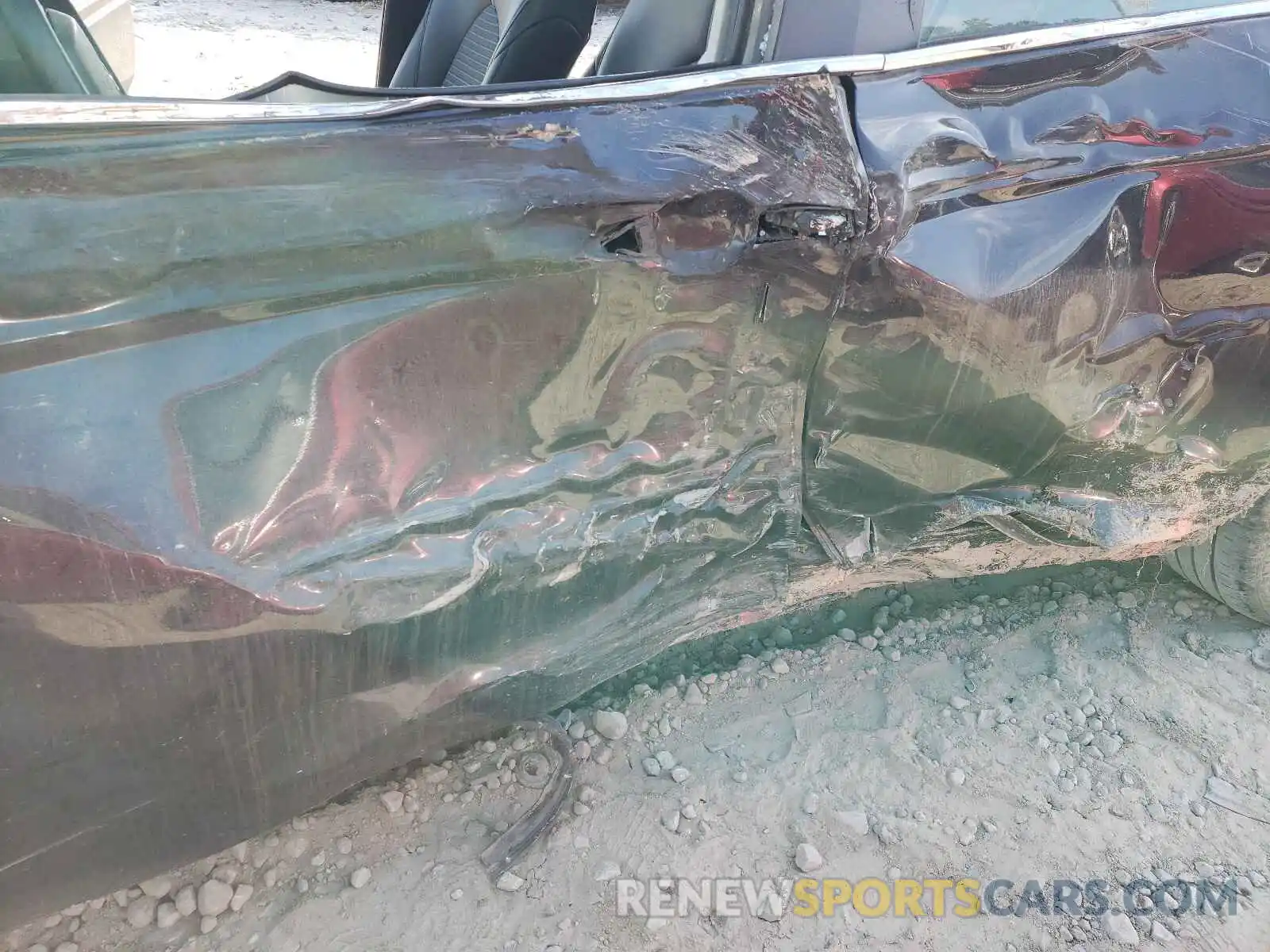 10 Photograph of a damaged car 4T1B11HK4KU254433 TOYOTA CAMRY 2019