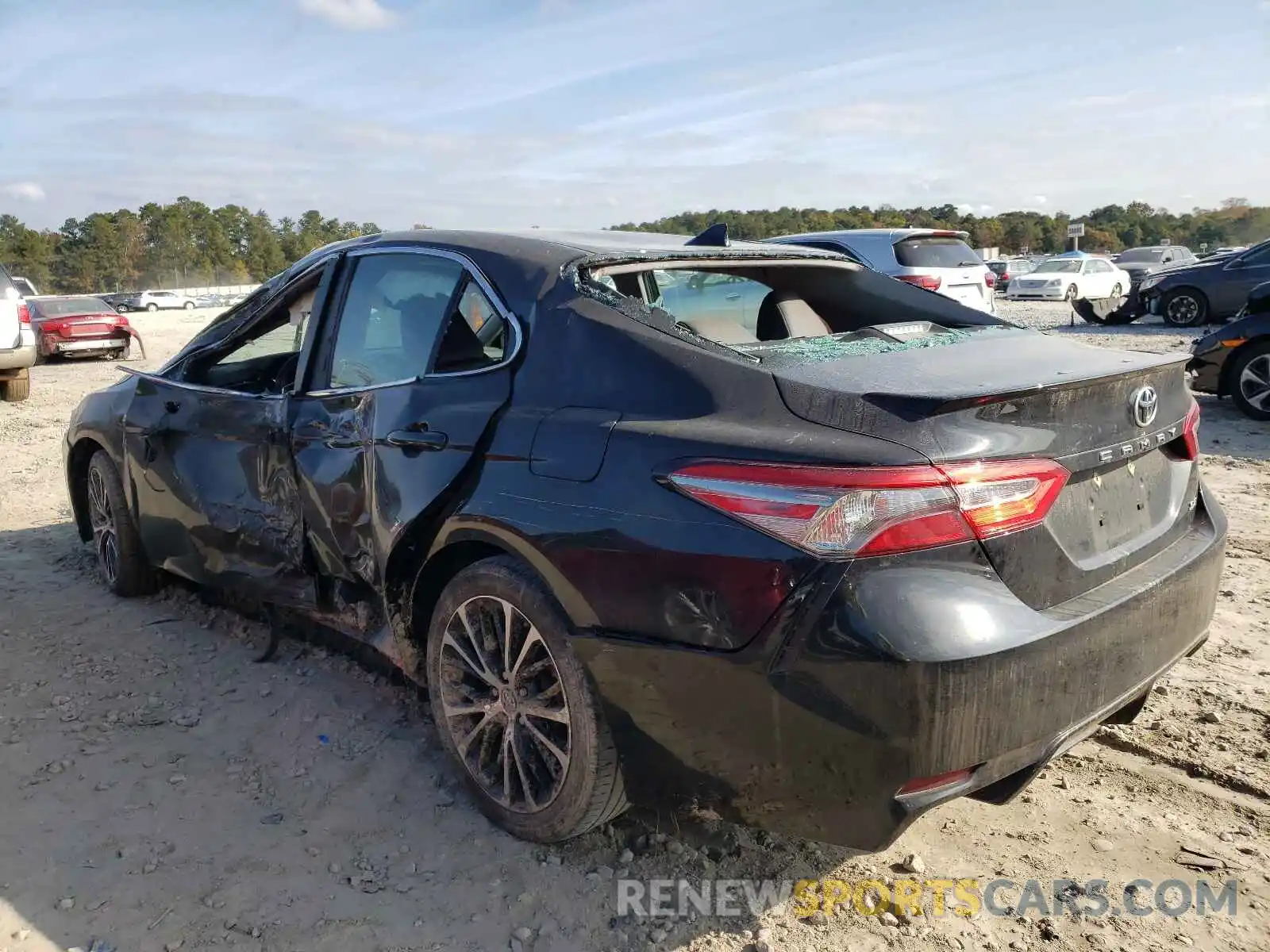 3 Photograph of a damaged car 4T1B11HK4KU254433 TOYOTA CAMRY 2019