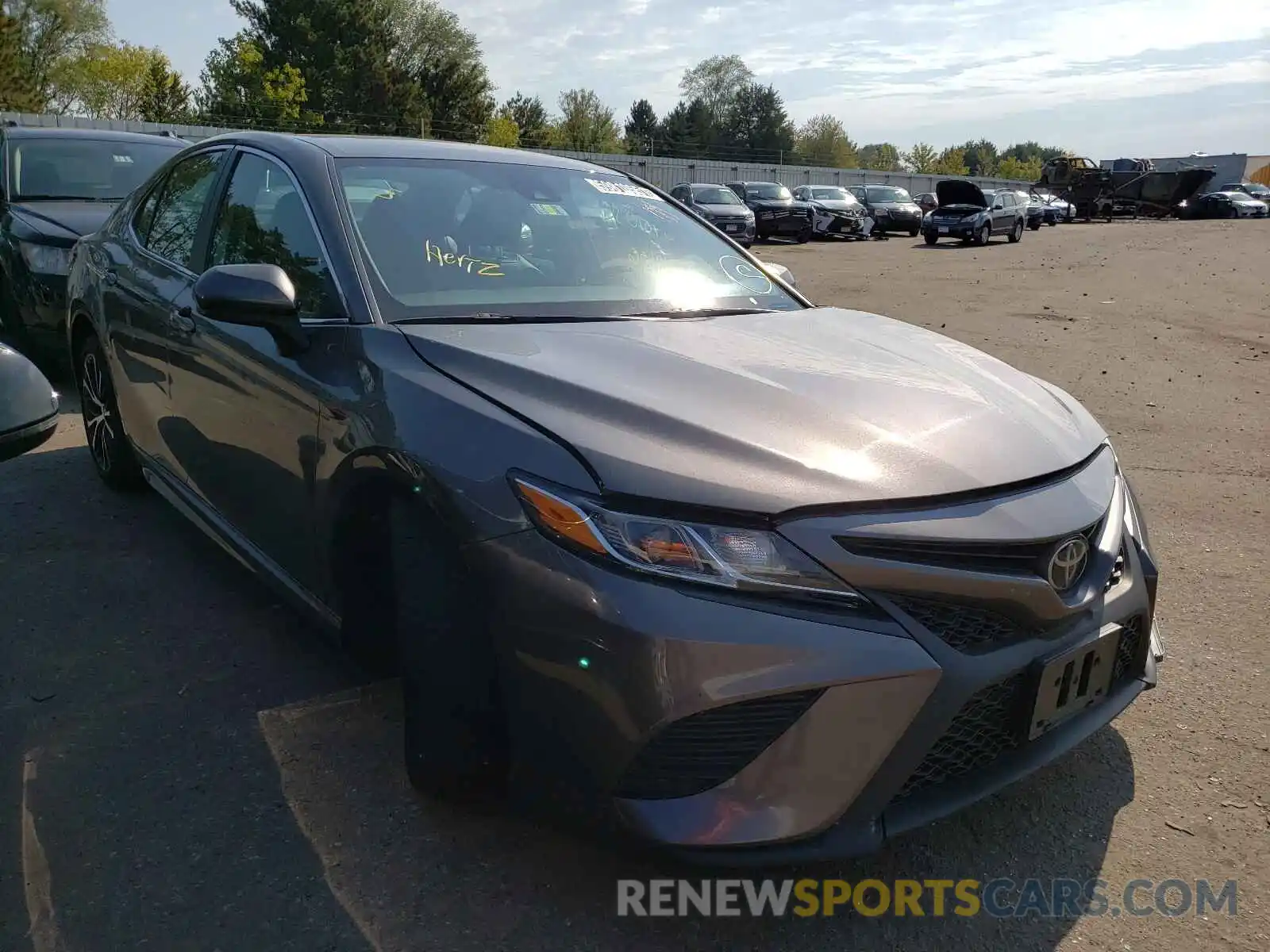 1 Photograph of a damaged car 4T1B11HK4KU254870 TOYOTA CAMRY 2019