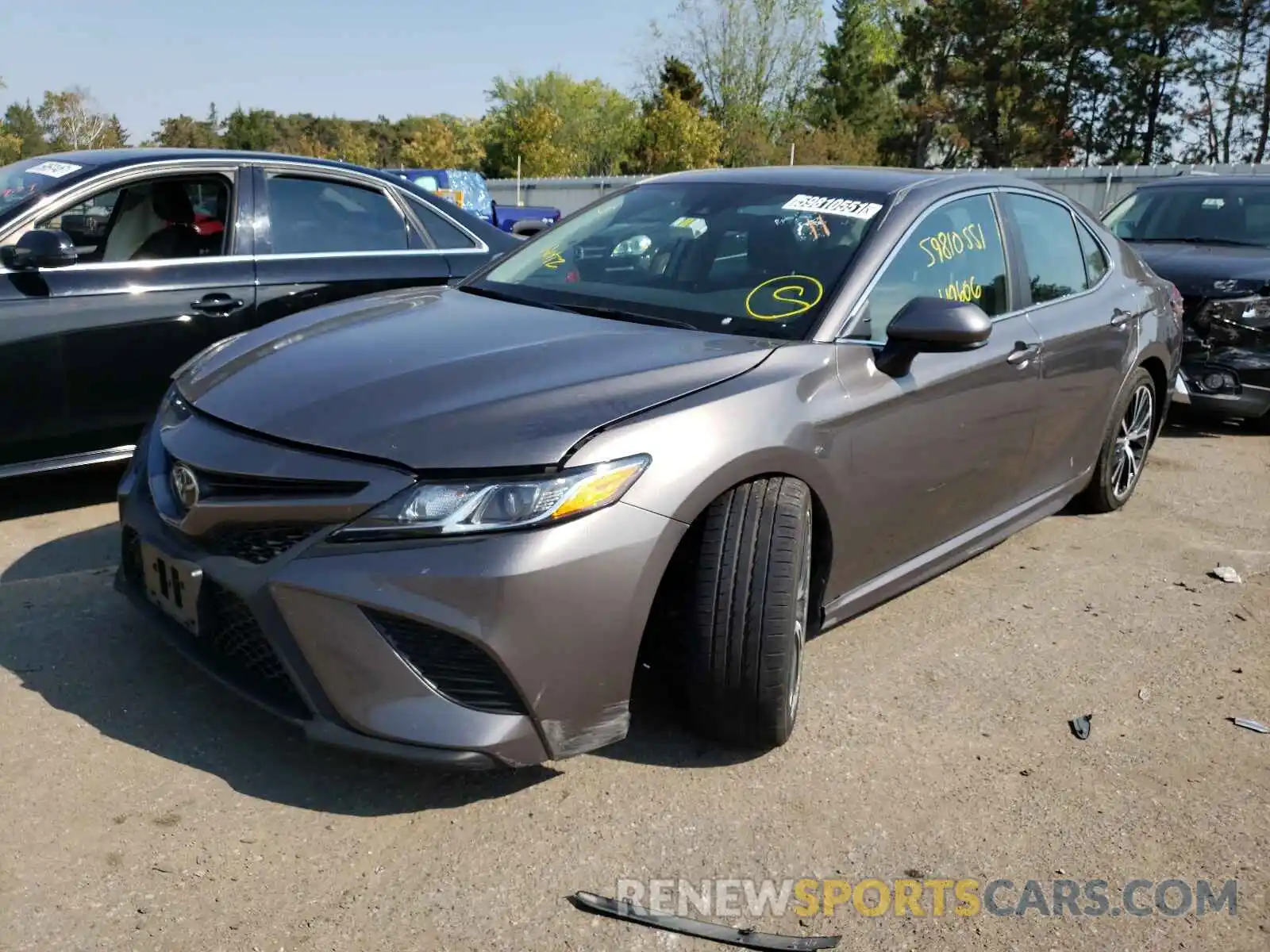 2 Photograph of a damaged car 4T1B11HK4KU254870 TOYOTA CAMRY 2019