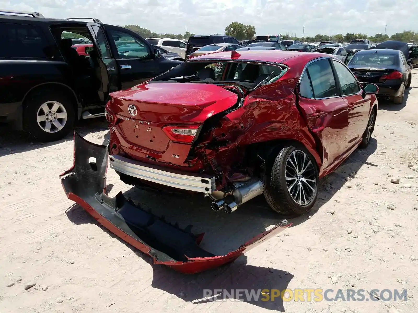 4 Photograph of a damaged car 4T1B11HK4KU254996 TOYOTA CAMRY 2019