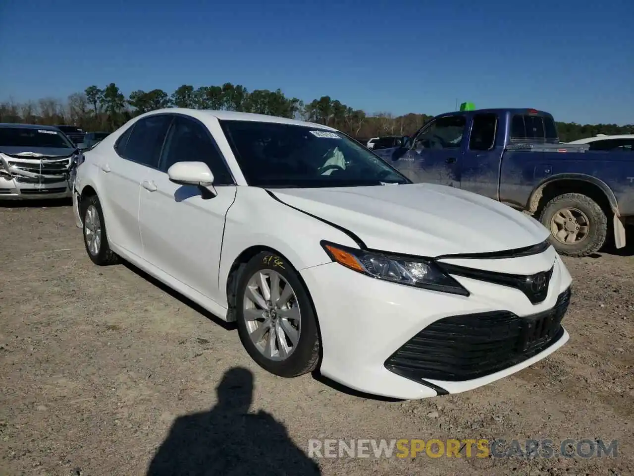 1 Photograph of a damaged car 4T1B11HK4KU255324 TOYOTA CAMRY 2019