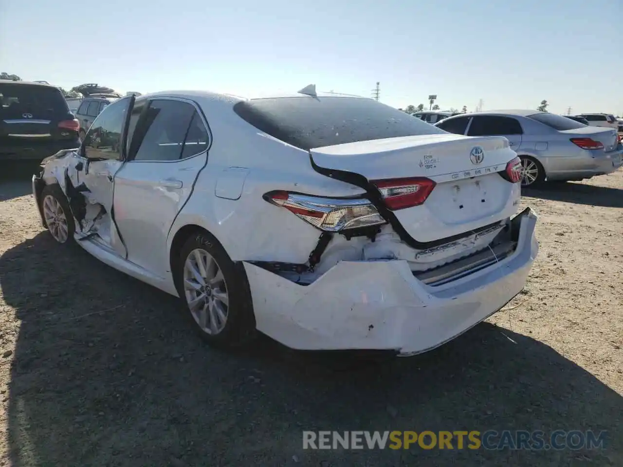 3 Photograph of a damaged car 4T1B11HK4KU255324 TOYOTA CAMRY 2019