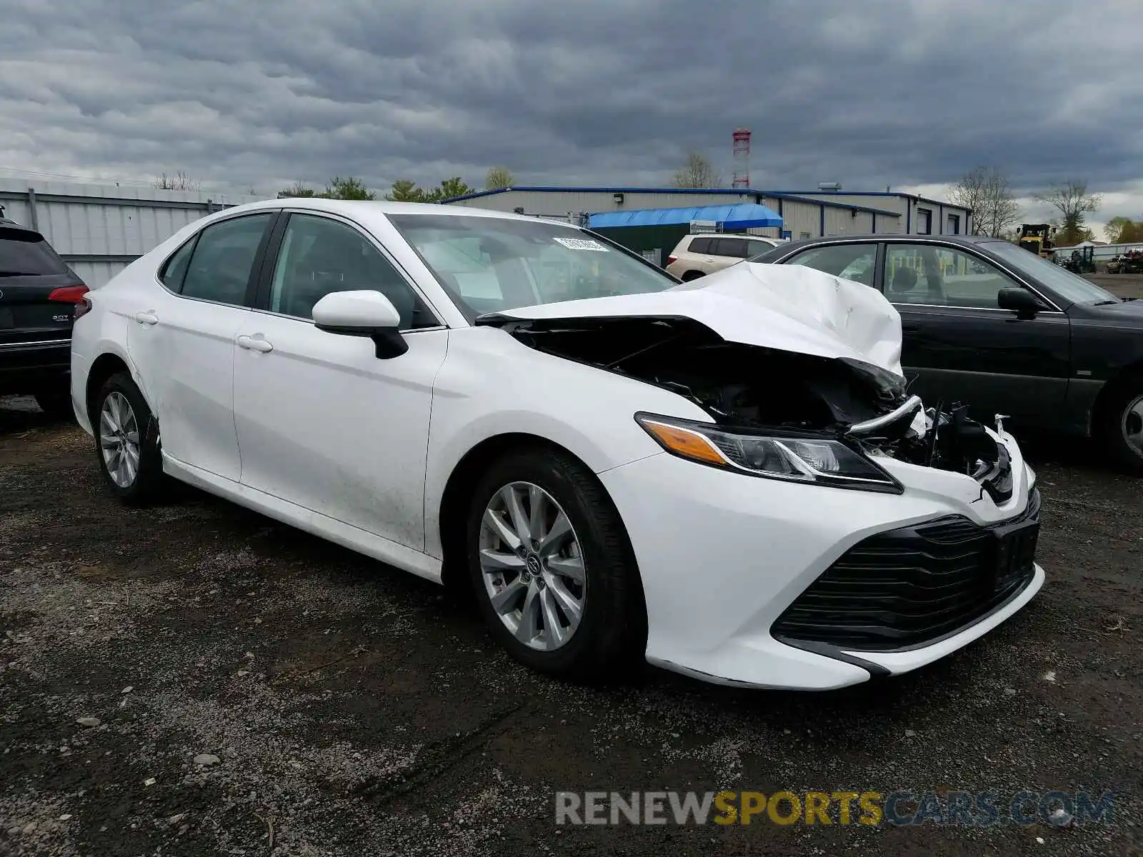 1 Photograph of a damaged car 4T1B11HK4KU255680 TOYOTA CAMRY 2019