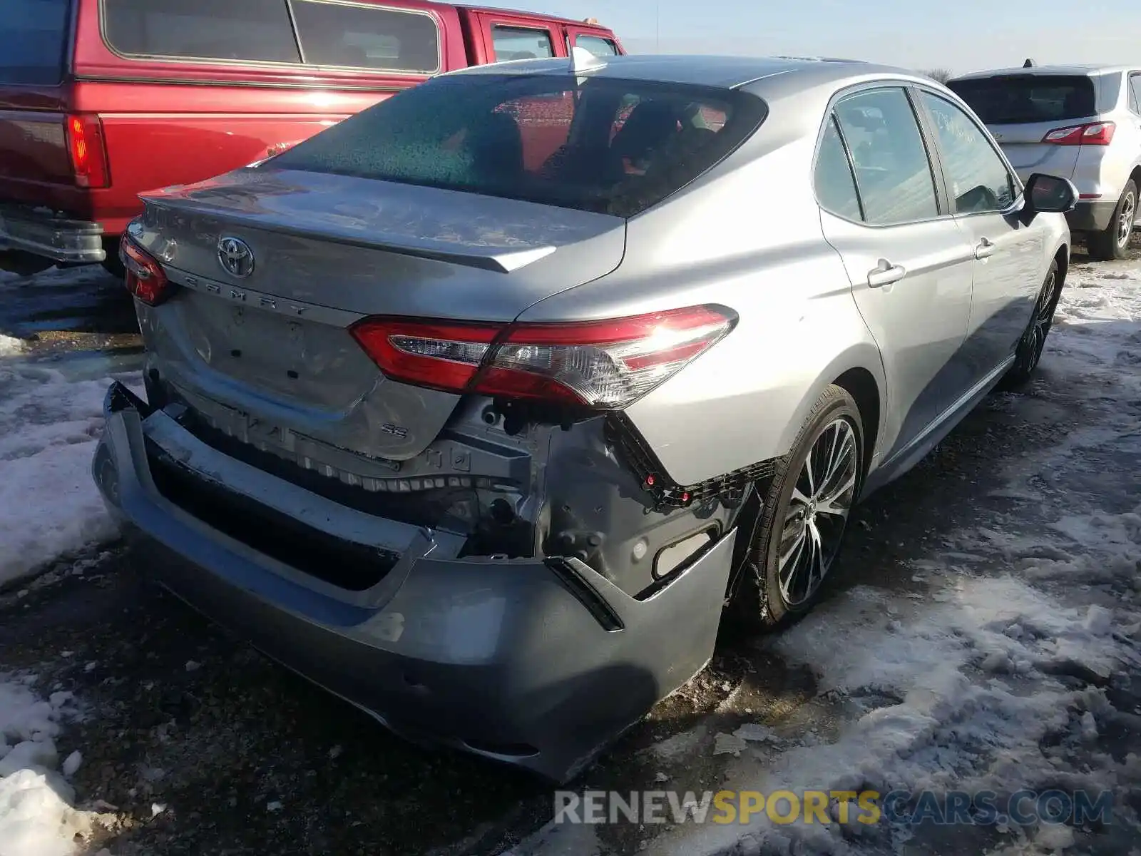 4 Photograph of a damaged car 4T1B11HK4KU255887 TOYOTA CAMRY 2019