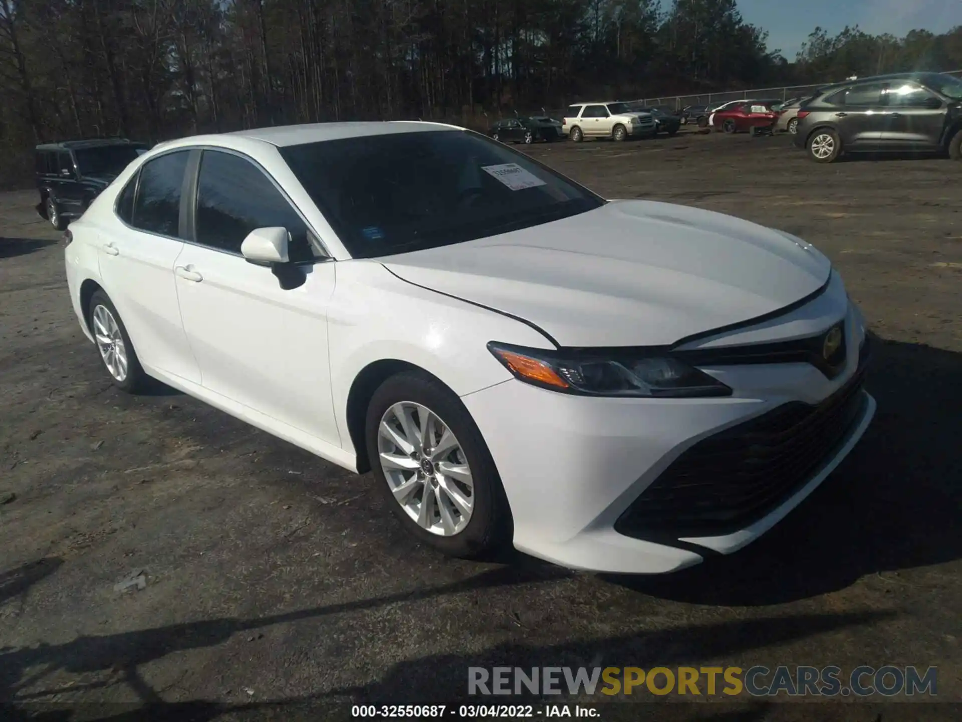 1 Photograph of a damaged car 4T1B11HK4KU256456 TOYOTA CAMRY 2019