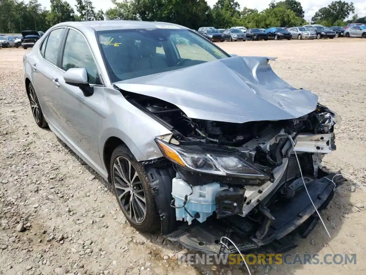 1 Photograph of a damaged car 4T1B11HK4KU257297 TOYOTA CAMRY 2019