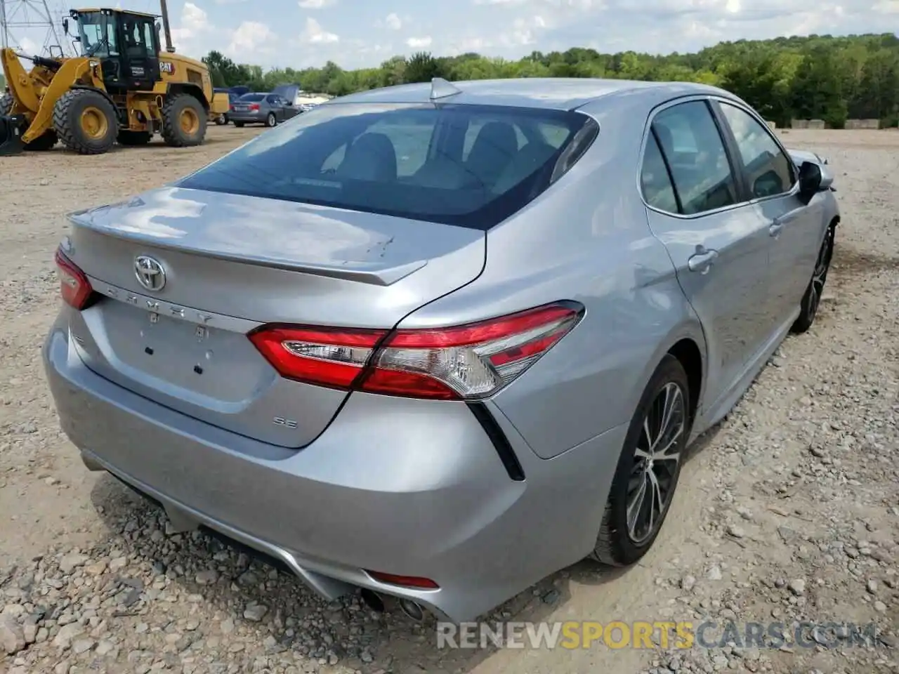 4 Photograph of a damaged car 4T1B11HK4KU257297 TOYOTA CAMRY 2019