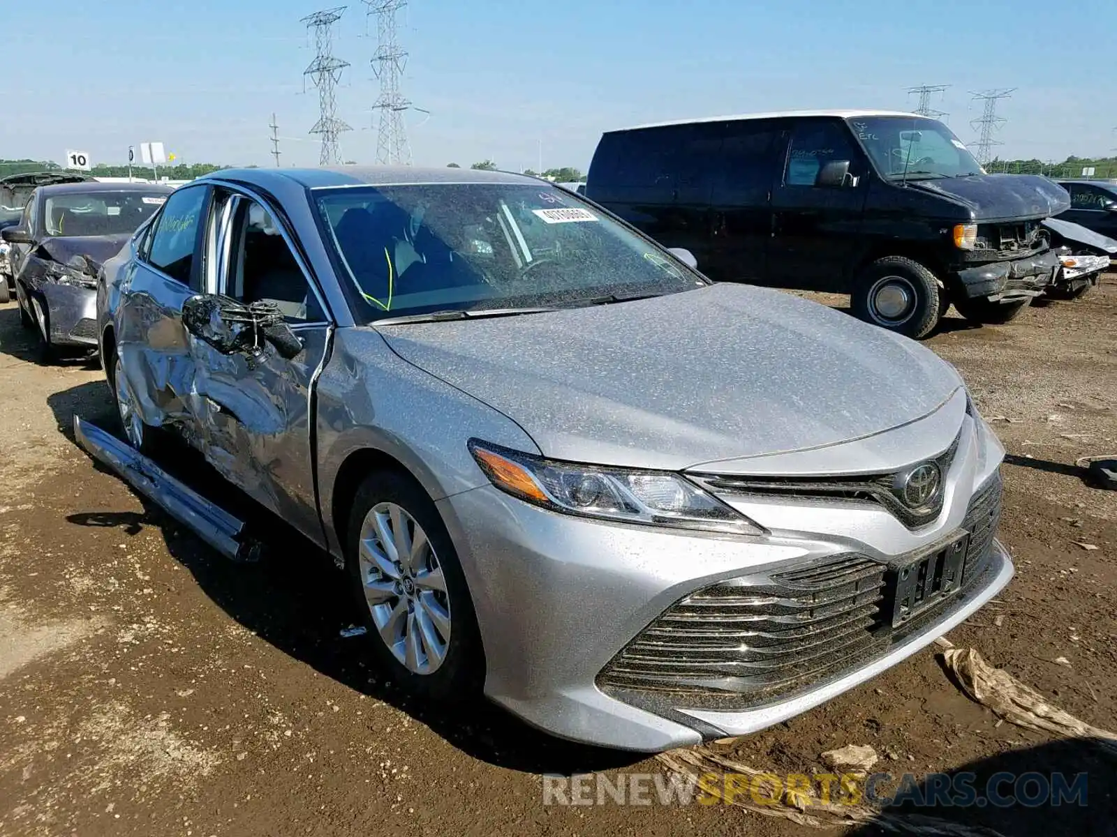 1 Photograph of a damaged car 4T1B11HK4KU257669 TOYOTA CAMRY 2019