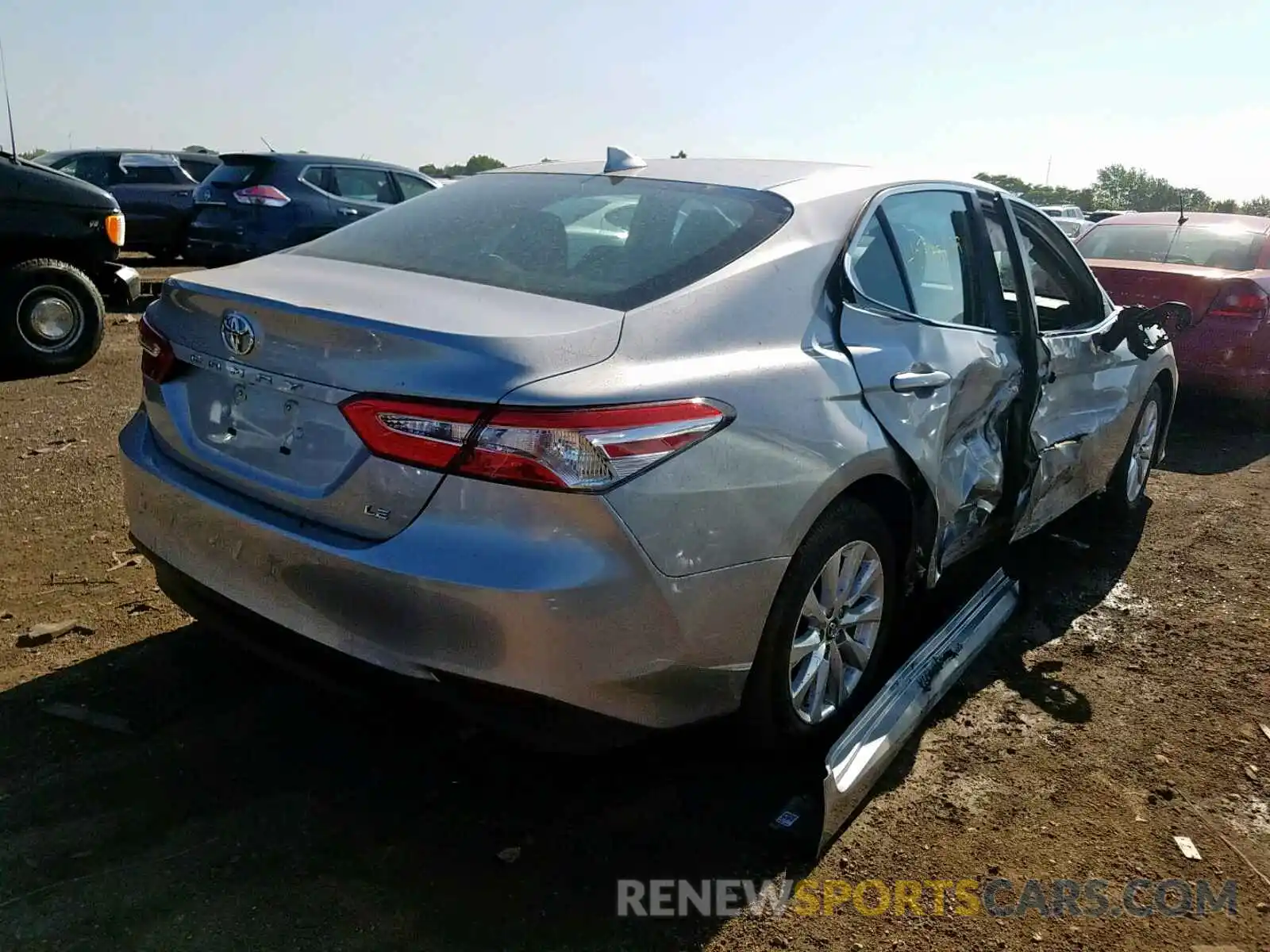 4 Photograph of a damaged car 4T1B11HK4KU257669 TOYOTA CAMRY 2019