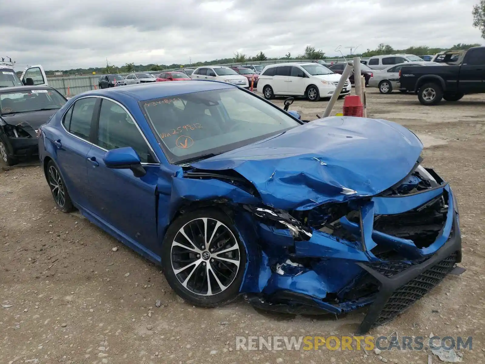 1 Photograph of a damaged car 4T1B11HK4KU259812 TOYOTA CAMRY 2019