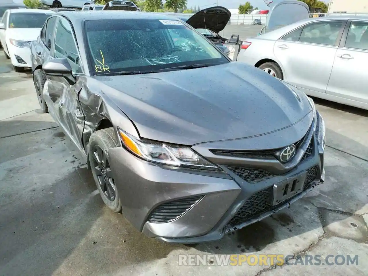 1 Photograph of a damaged car 4T1B11HK4KU260474 TOYOTA CAMRY 2019