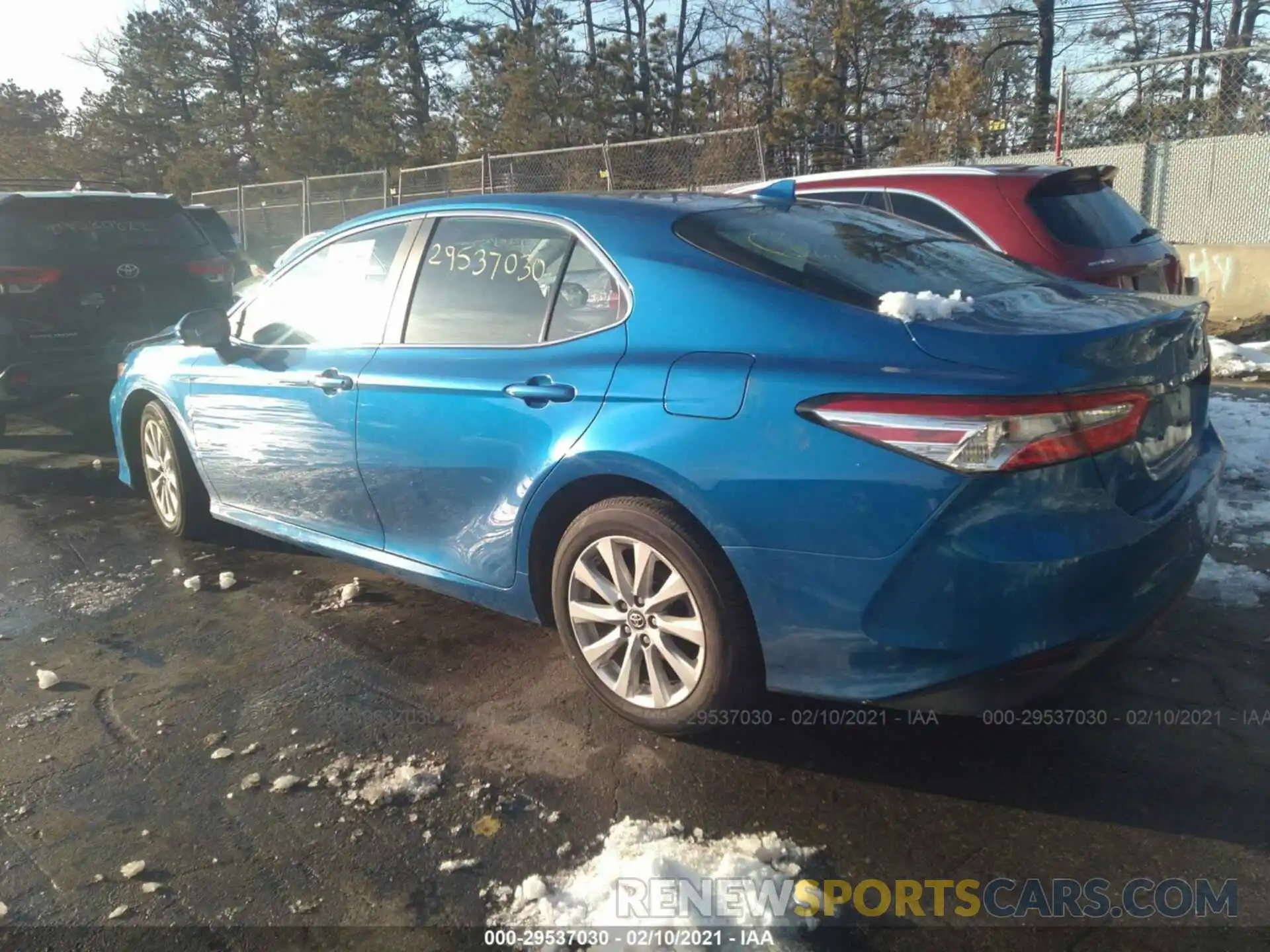 3 Photograph of a damaged car 4T1B11HK4KU261267 TOYOTA CAMRY 2019