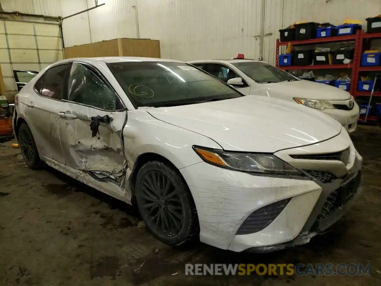 1 Photograph of a damaged car 4T1B11HK4KU261740 TOYOTA CAMRY 2019