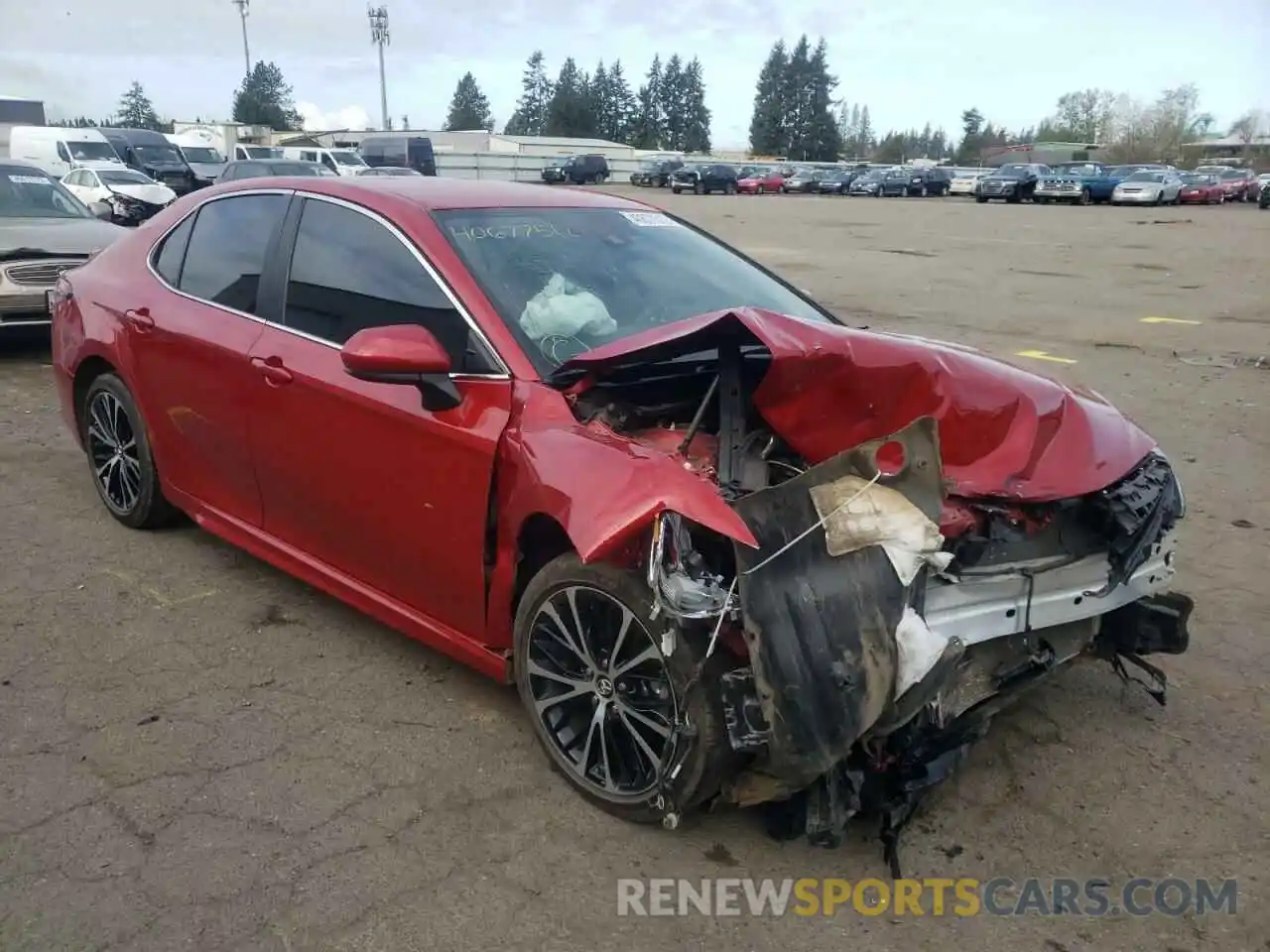 1 Photograph of a damaged car 4T1B11HK4KU262984 TOYOTA CAMRY 2019