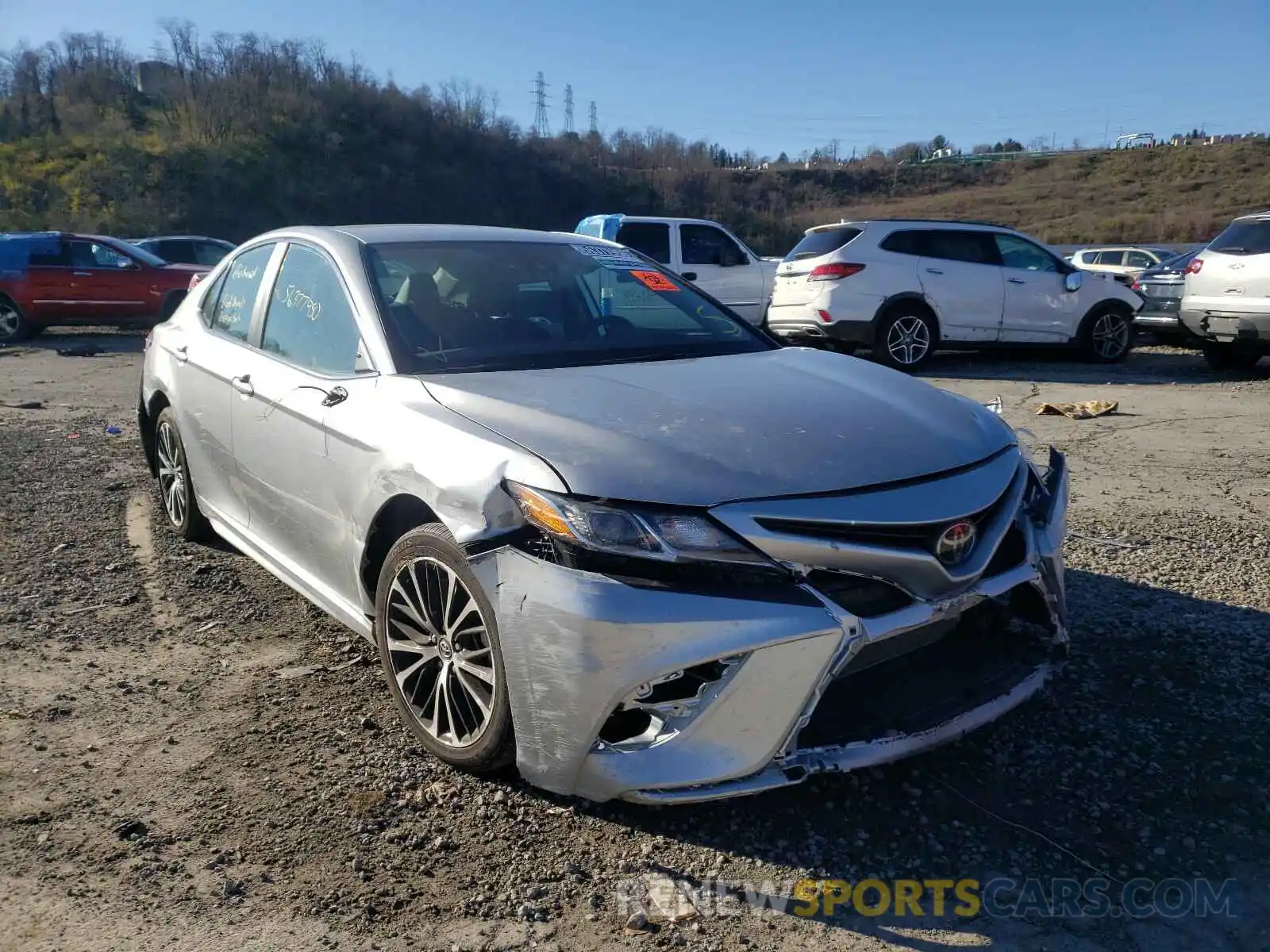 1 Photograph of a damaged car 4T1B11HK4KU264198 TOYOTA CAMRY 2019