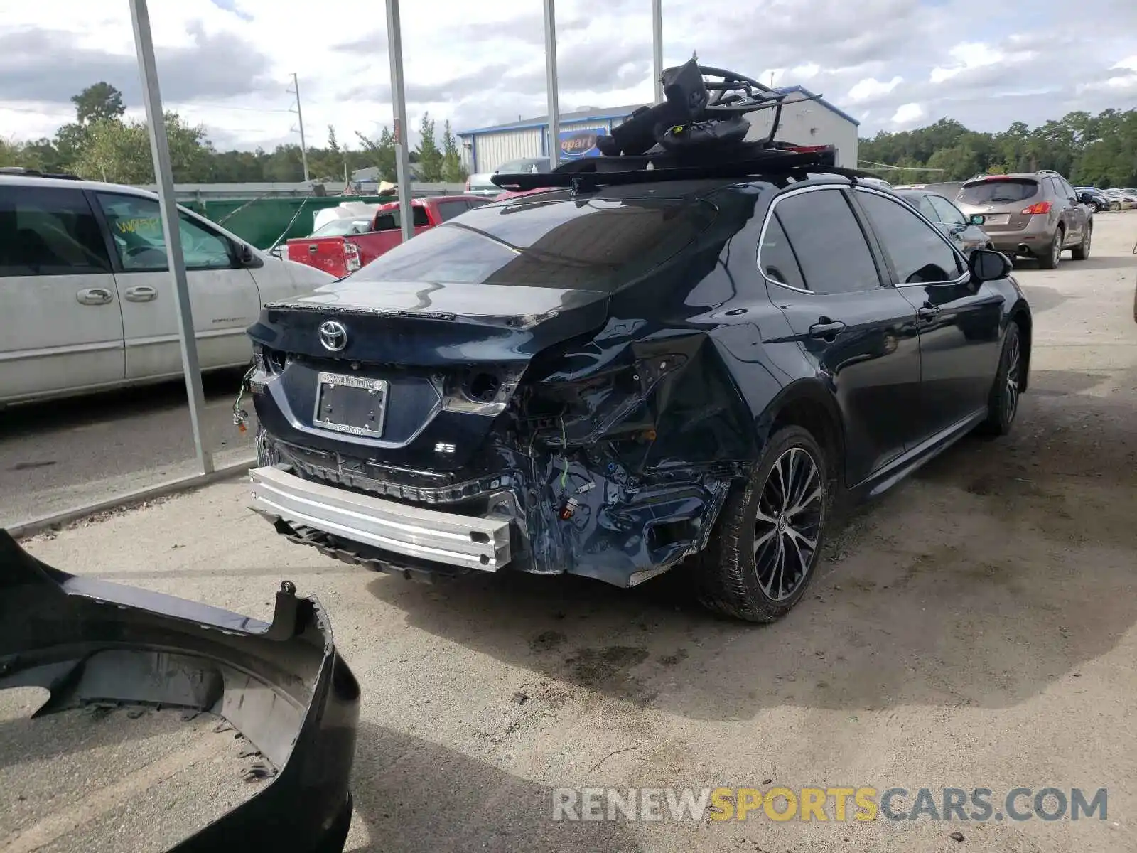 9 Photograph of a damaged car 4T1B11HK4KU265142 TOYOTA CAMRY 2019