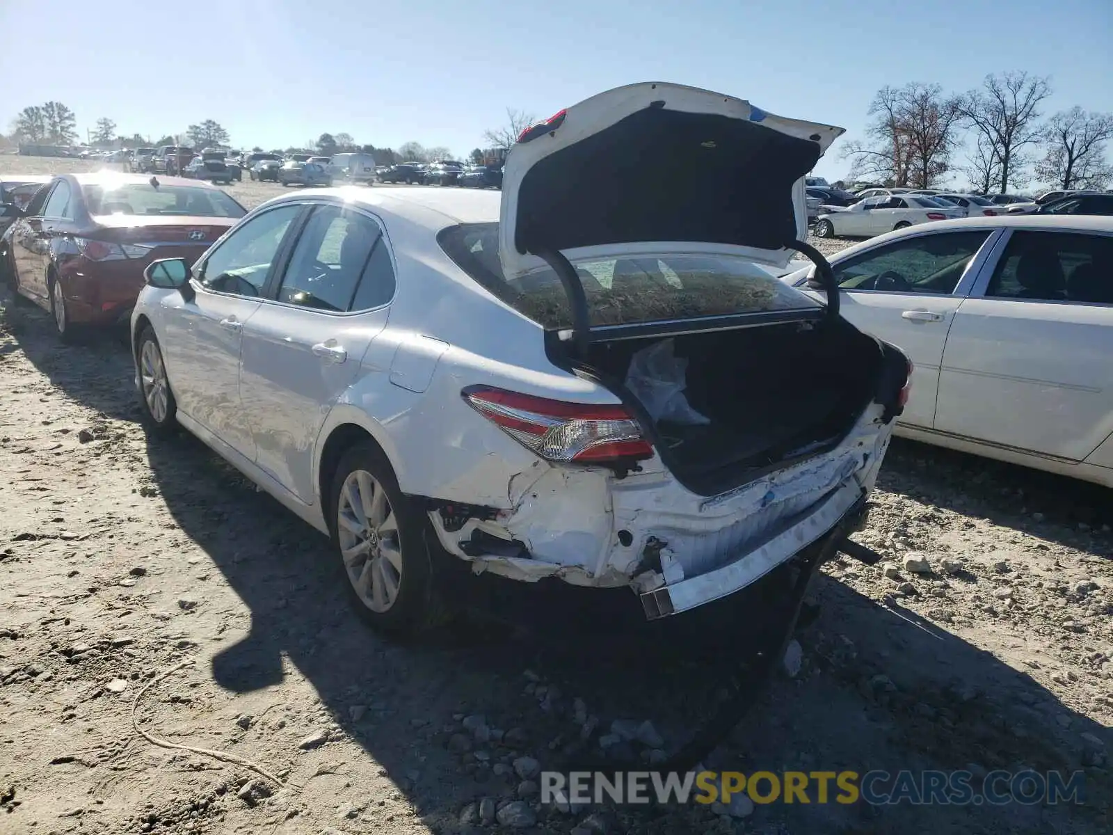 3 Photograph of a damaged car 4T1B11HK4KU265626 TOYOTA CAMRY 2019