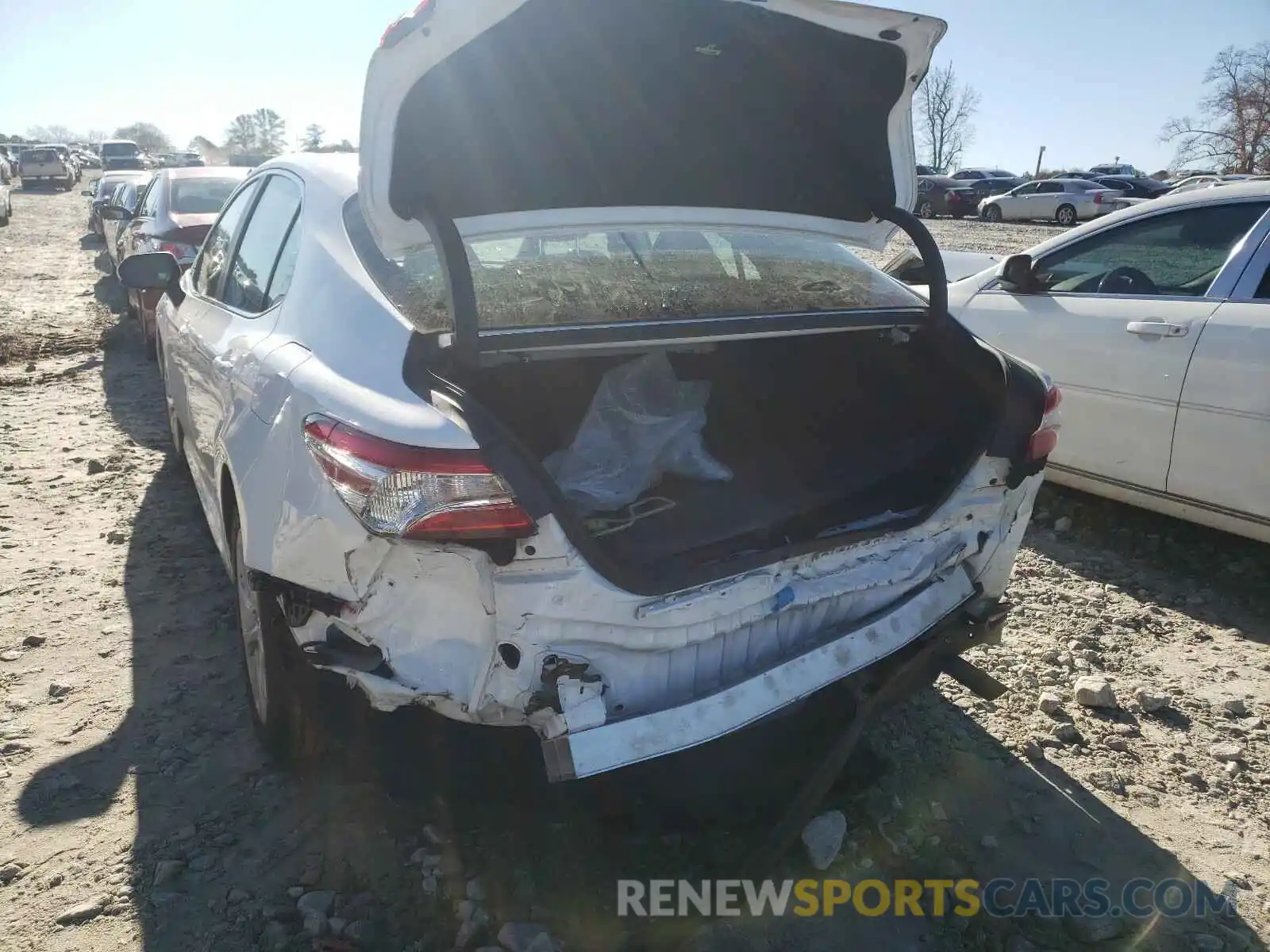 9 Photograph of a damaged car 4T1B11HK4KU265626 TOYOTA CAMRY 2019