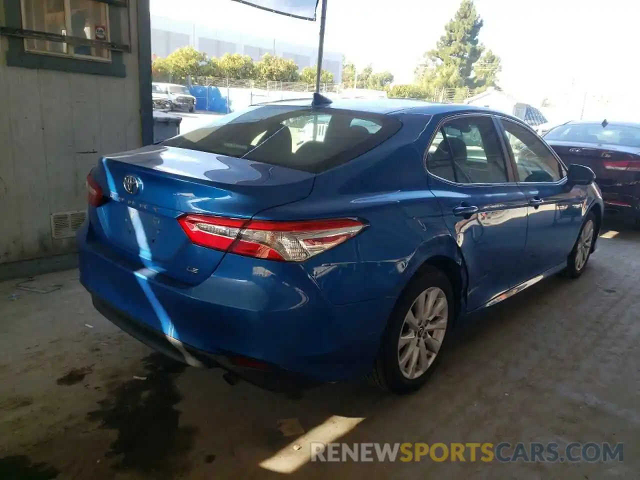 4 Photograph of a damaged car 4T1B11HK4KU267005 TOYOTA CAMRY 2019