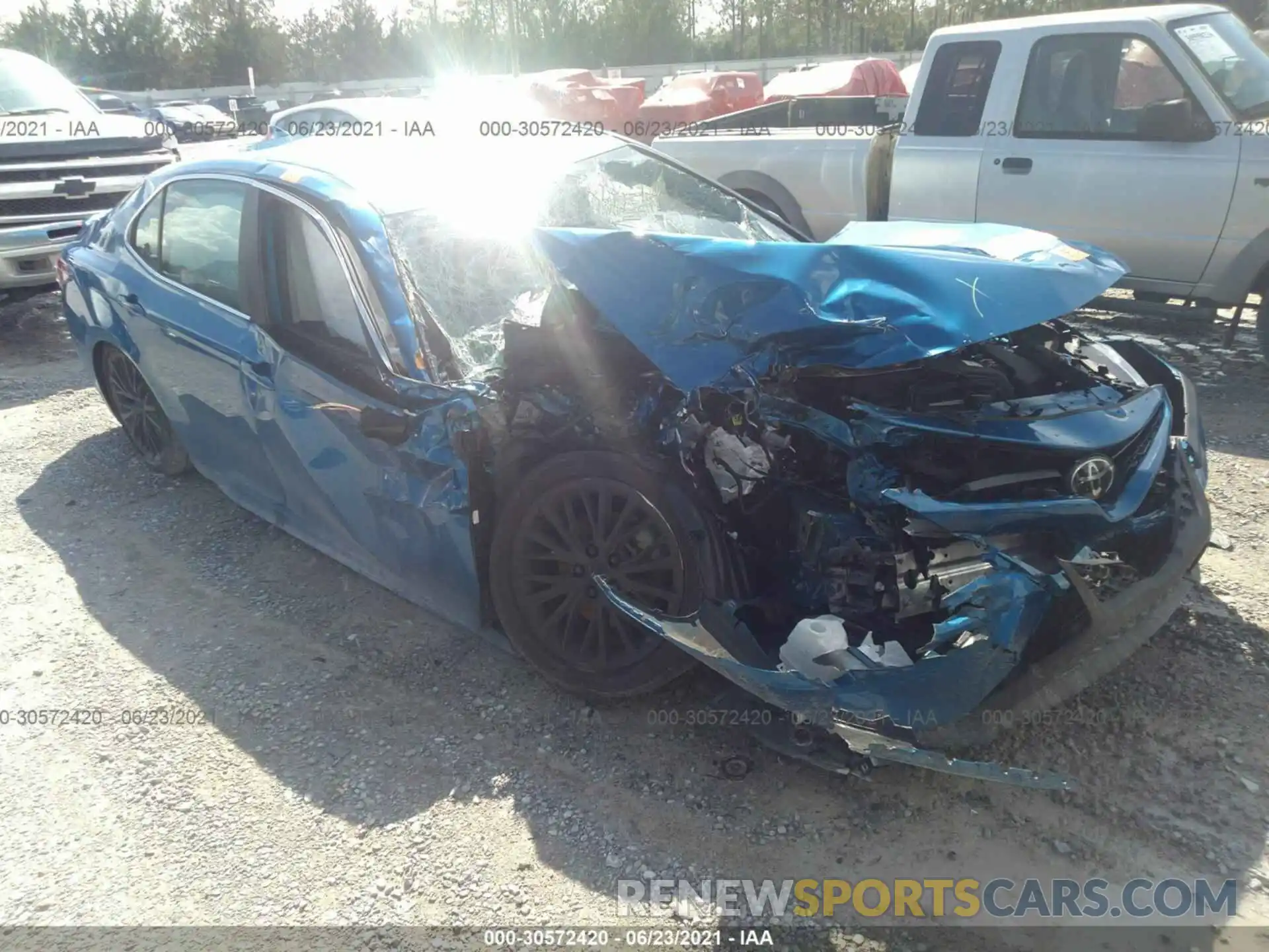 1 Photograph of a damaged car 4T1B11HK4KU267800 TOYOTA CAMRY 2019