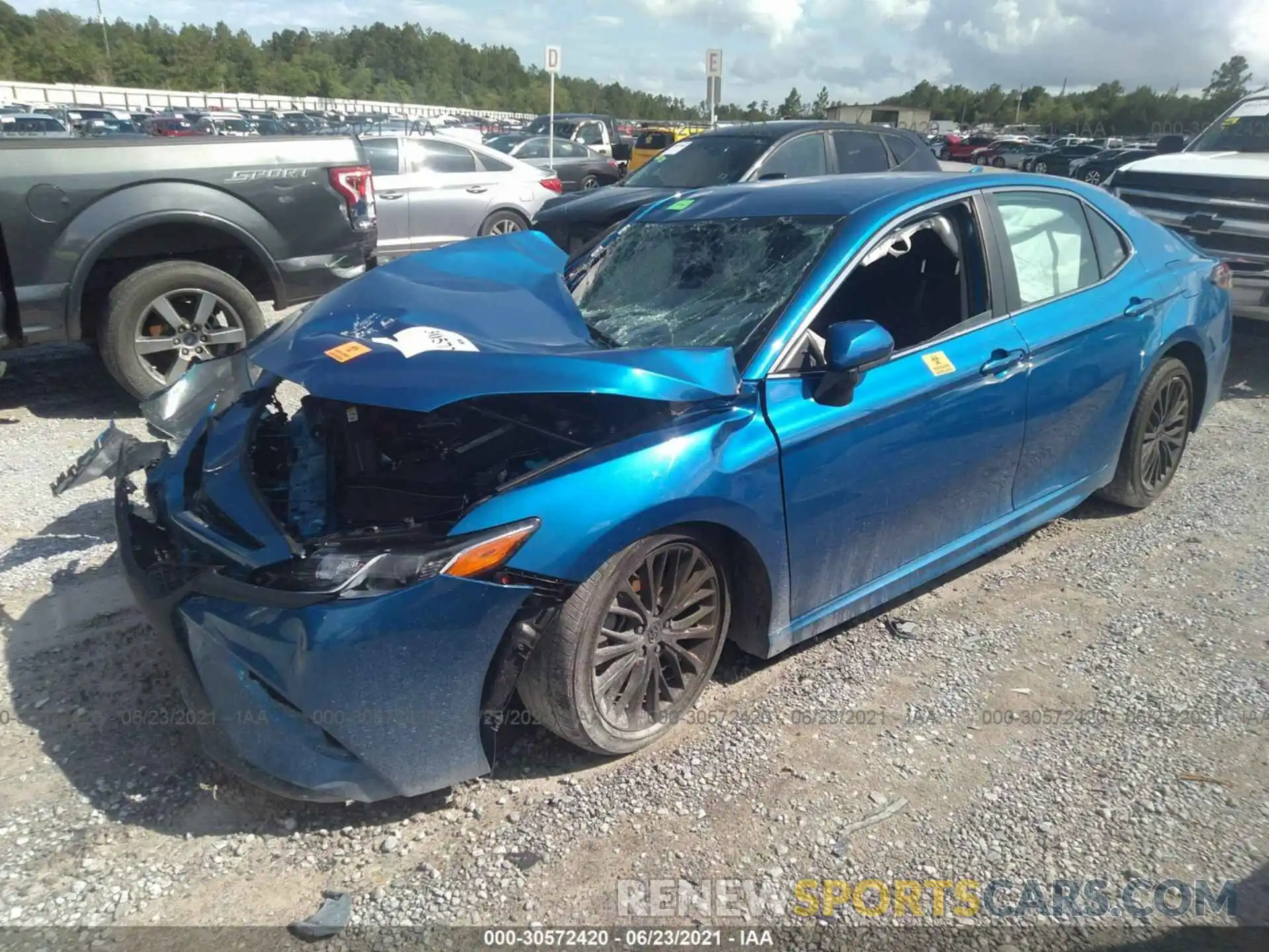 2 Photograph of a damaged car 4T1B11HK4KU267800 TOYOTA CAMRY 2019