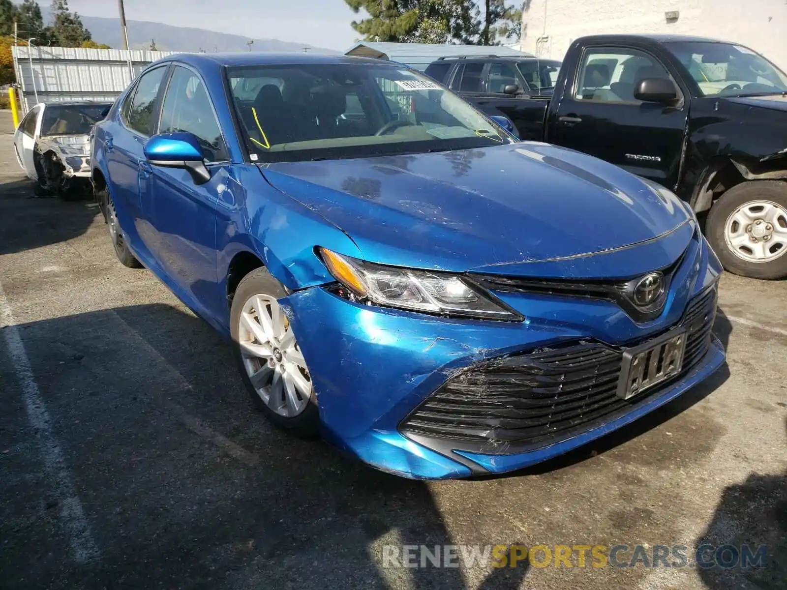 1 Photograph of a damaged car 4T1B11HK4KU267862 TOYOTA CAMRY 2019