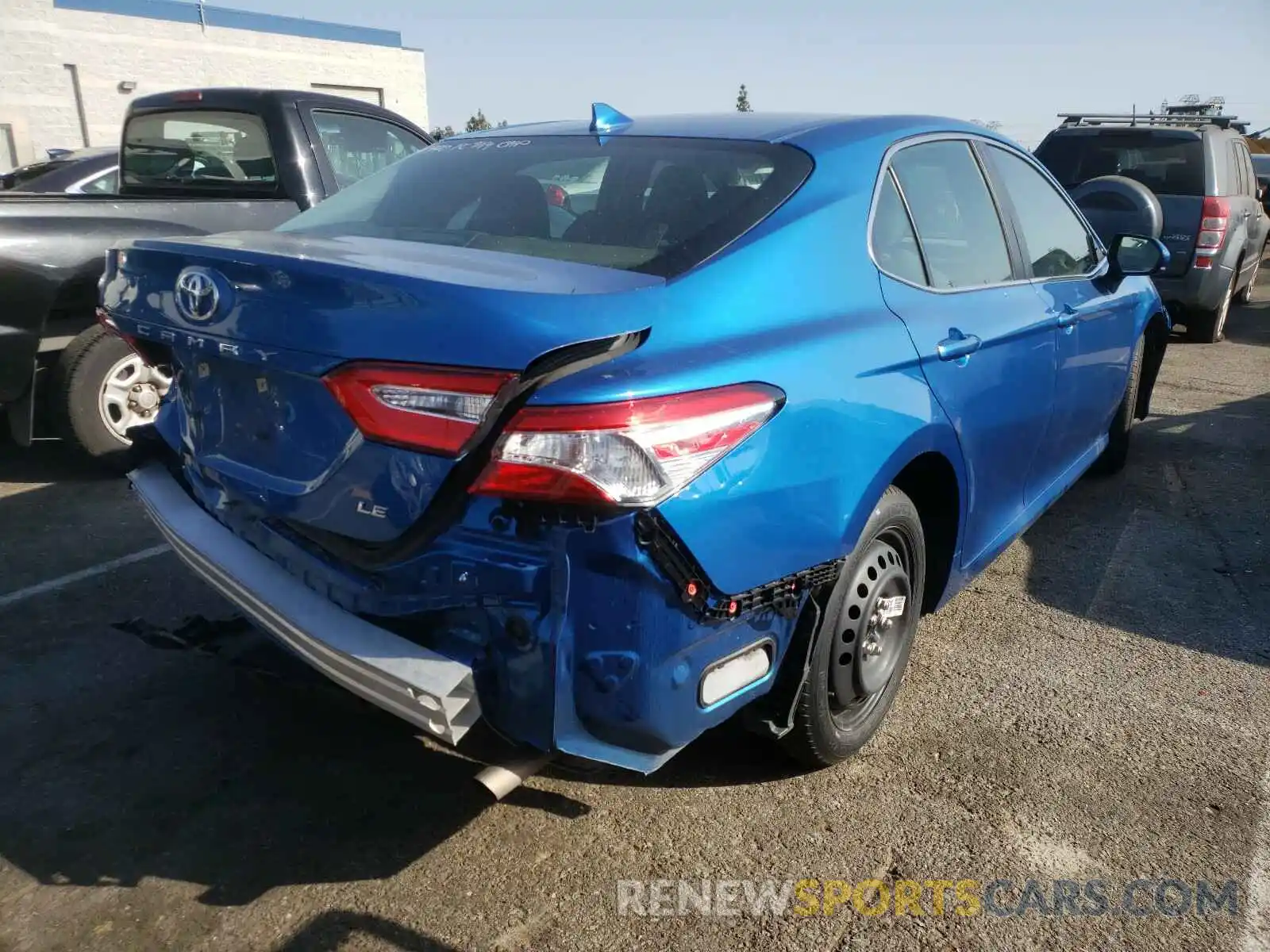 4 Photograph of a damaged car 4T1B11HK4KU267862 TOYOTA CAMRY 2019