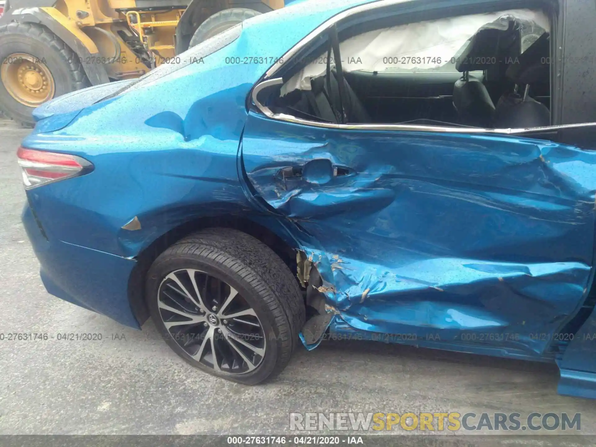 6 Photograph of a damaged car 4T1B11HK4KU268042 TOYOTA CAMRY 2019