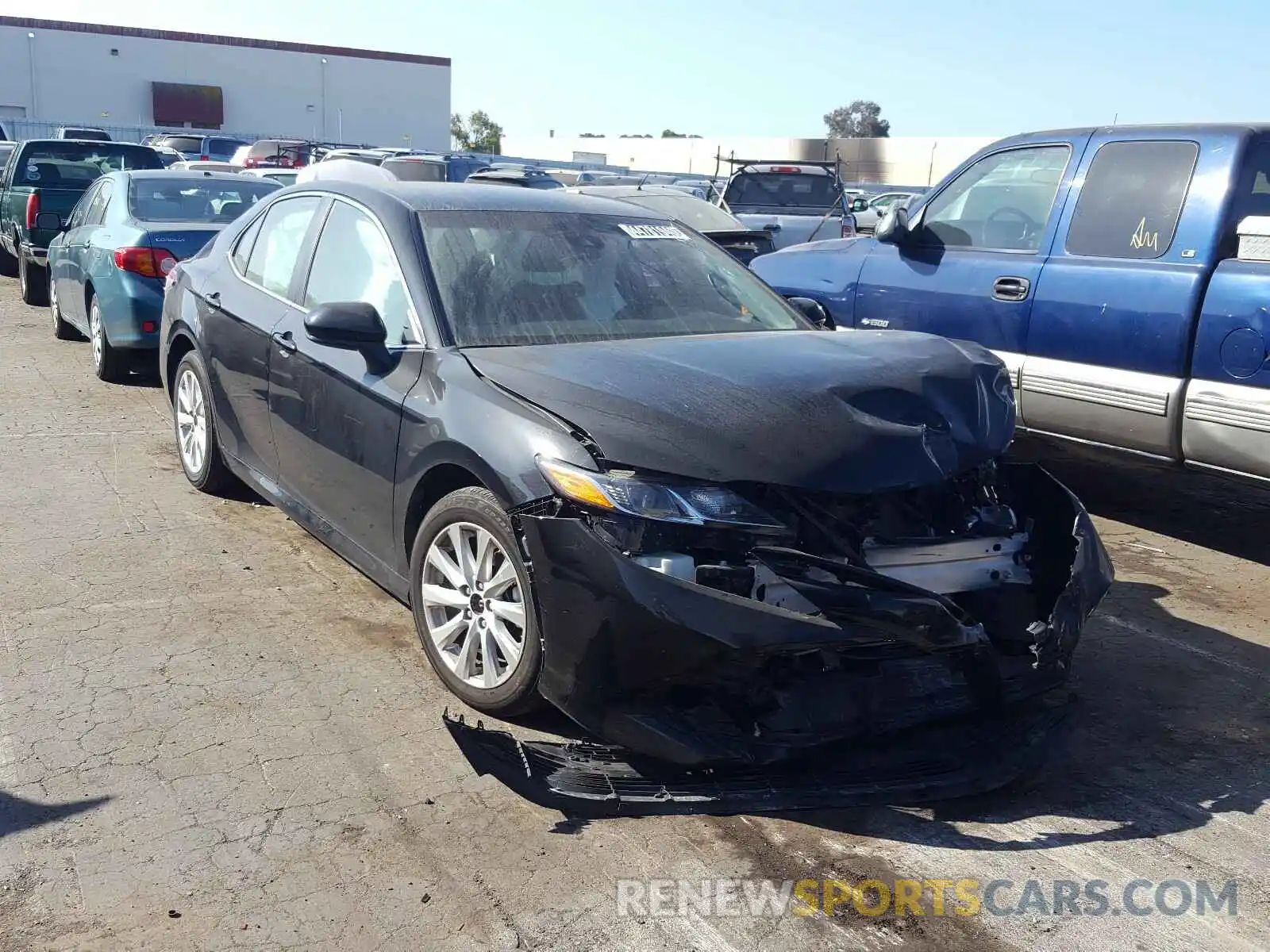 1 Photograph of a damaged car 4T1B11HK4KU270261 TOYOTA CAMRY 2019