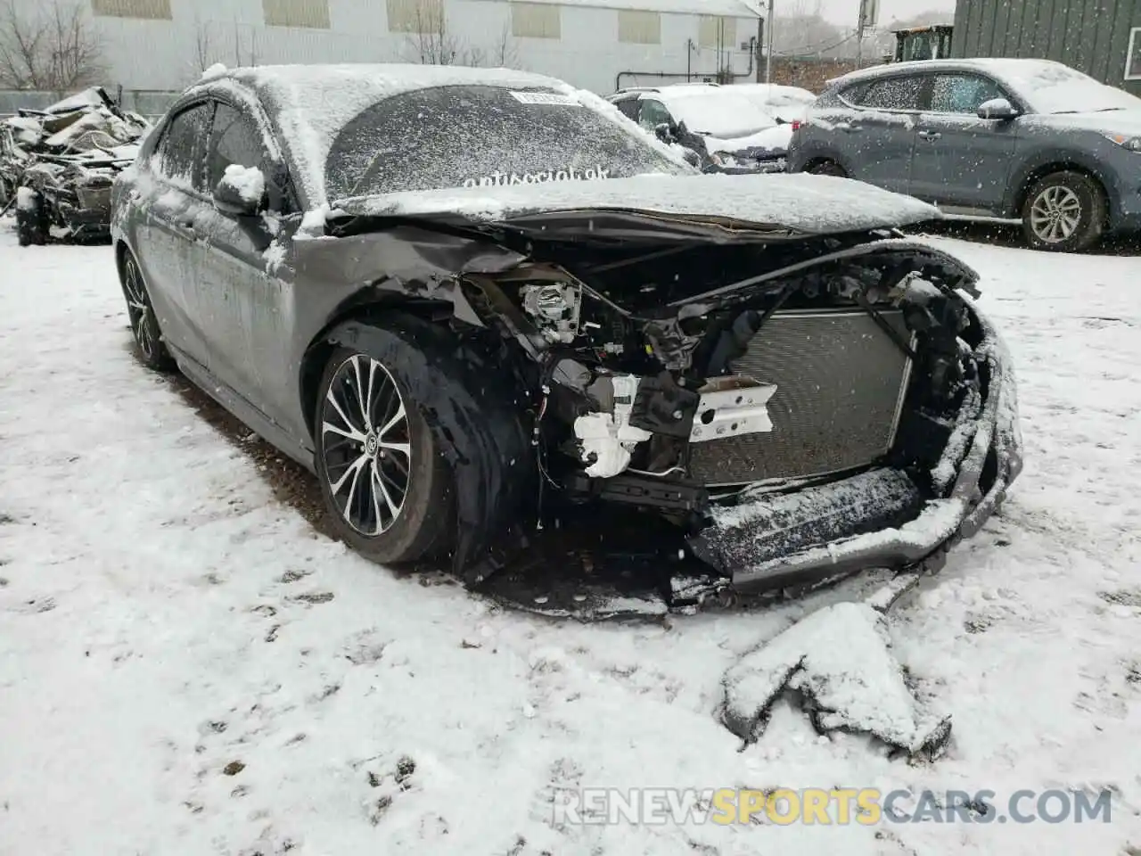 1 Photograph of a damaged car 4T1B11HK4KU270583 TOYOTA CAMRY 2019