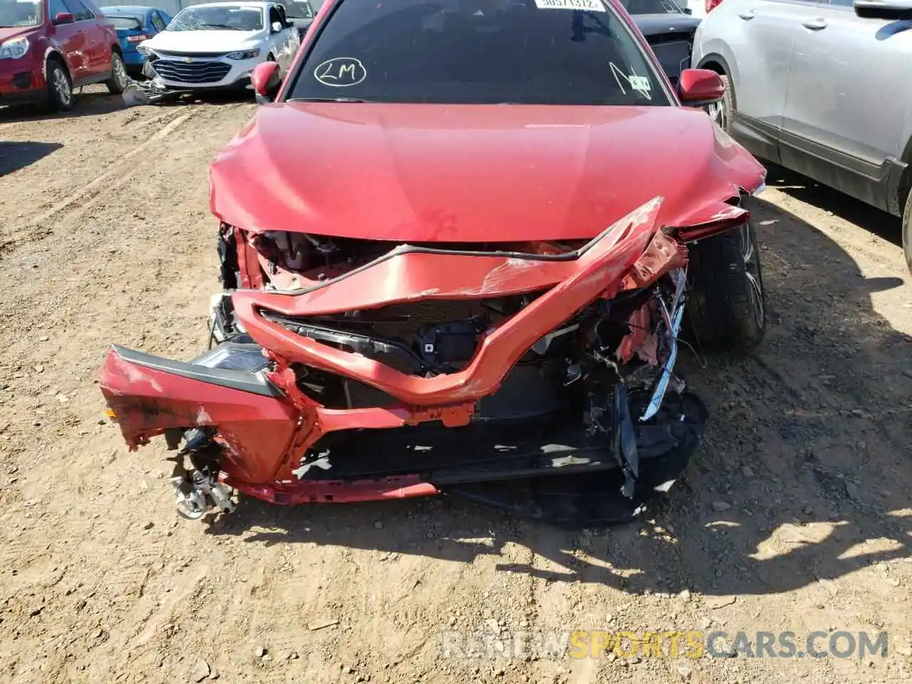 9 Photograph of a damaged car 4T1B11HK4KU270762 TOYOTA CAMRY 2019