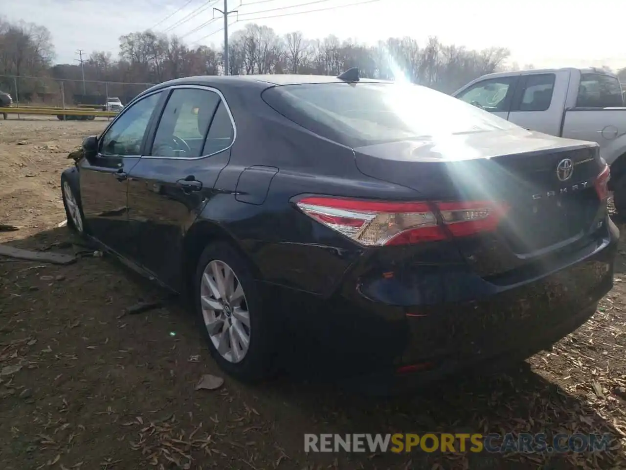 3 Photograph of a damaged car 4T1B11HK4KU272432 TOYOTA CAMRY 2019