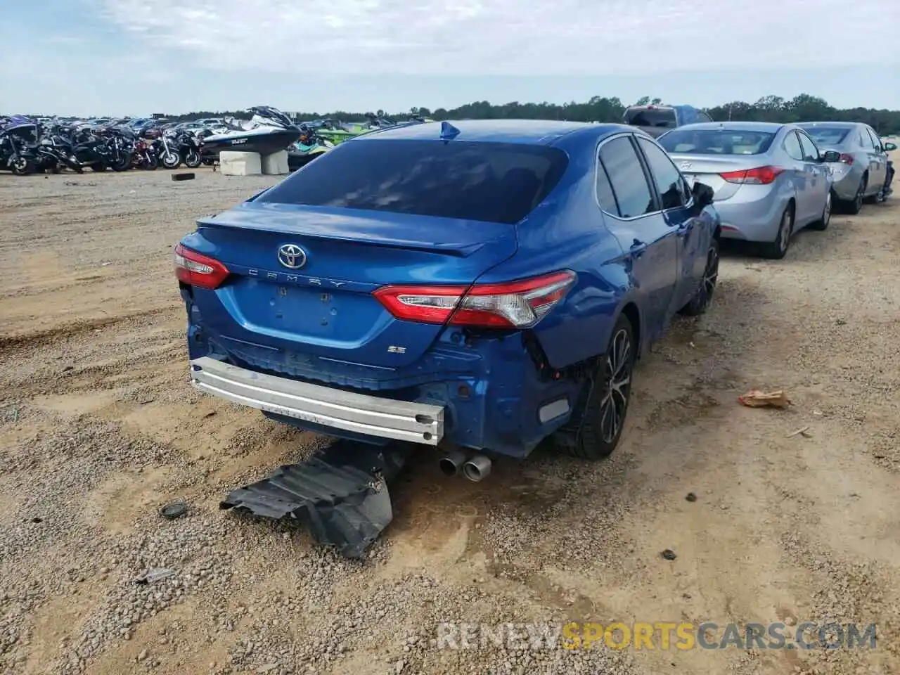 4 Фотография поврежденного автомобиля 4T1B11HK4KU274004 TOYOTA CAMRY 2019