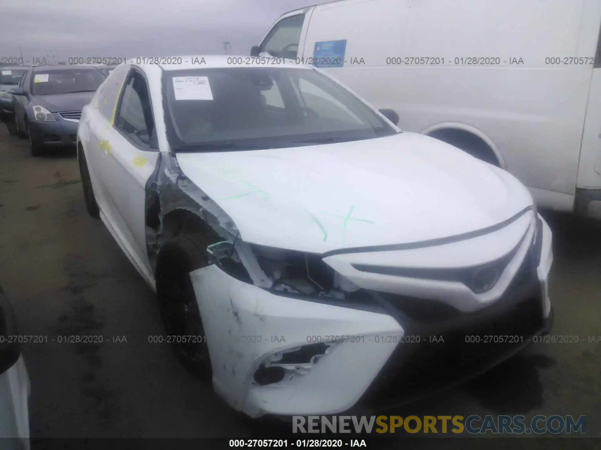 1 Photograph of a damaged car 4T1B11HK4KU275704 TOYOTA CAMRY 2019