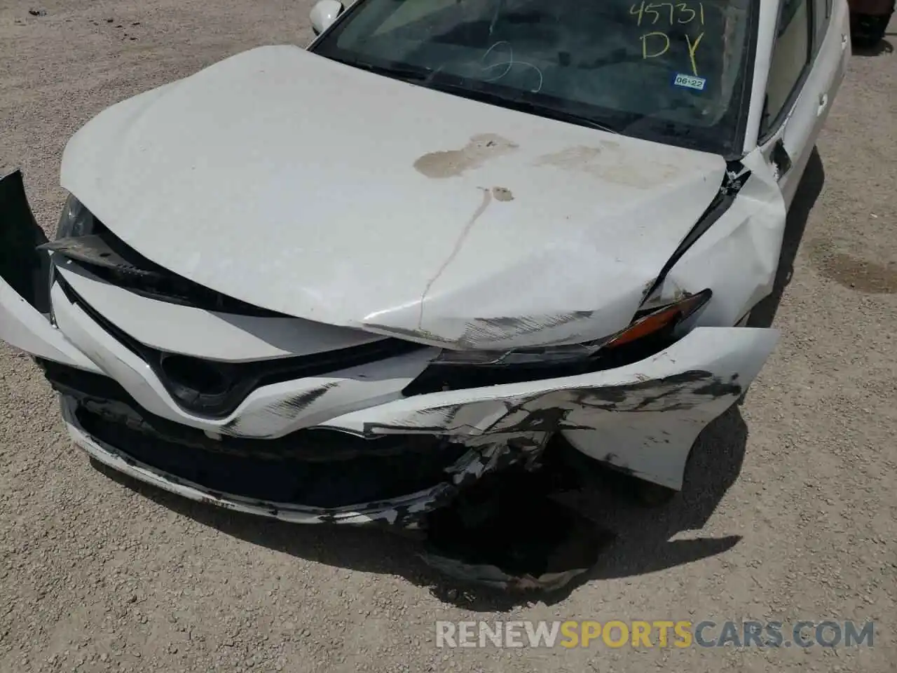 9 Photograph of a damaged car 4T1B11HK4KU275895 TOYOTA CAMRY 2019