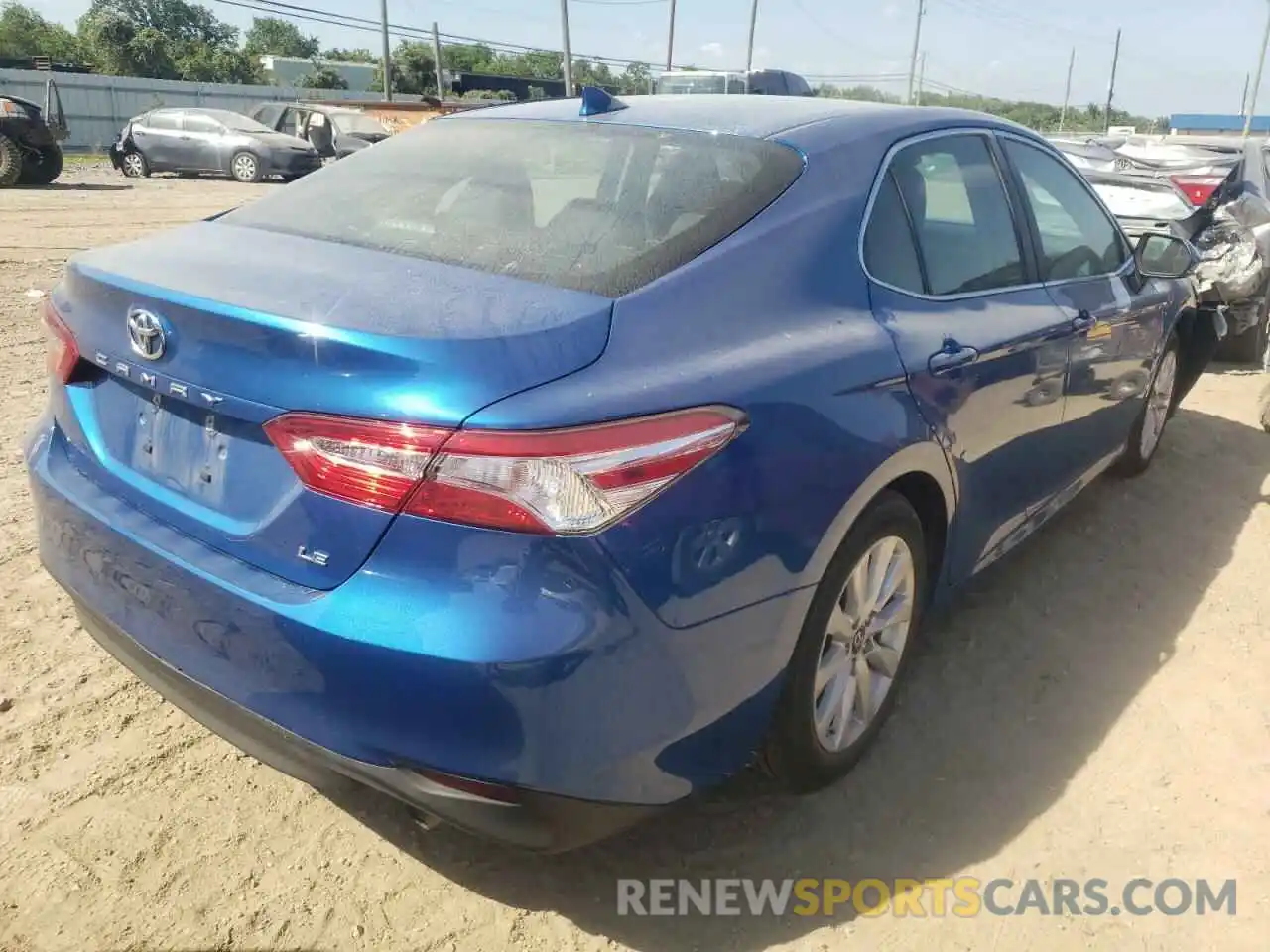 4 Photograph of a damaged car 4T1B11HK4KU276206 TOYOTA CAMRY 2019