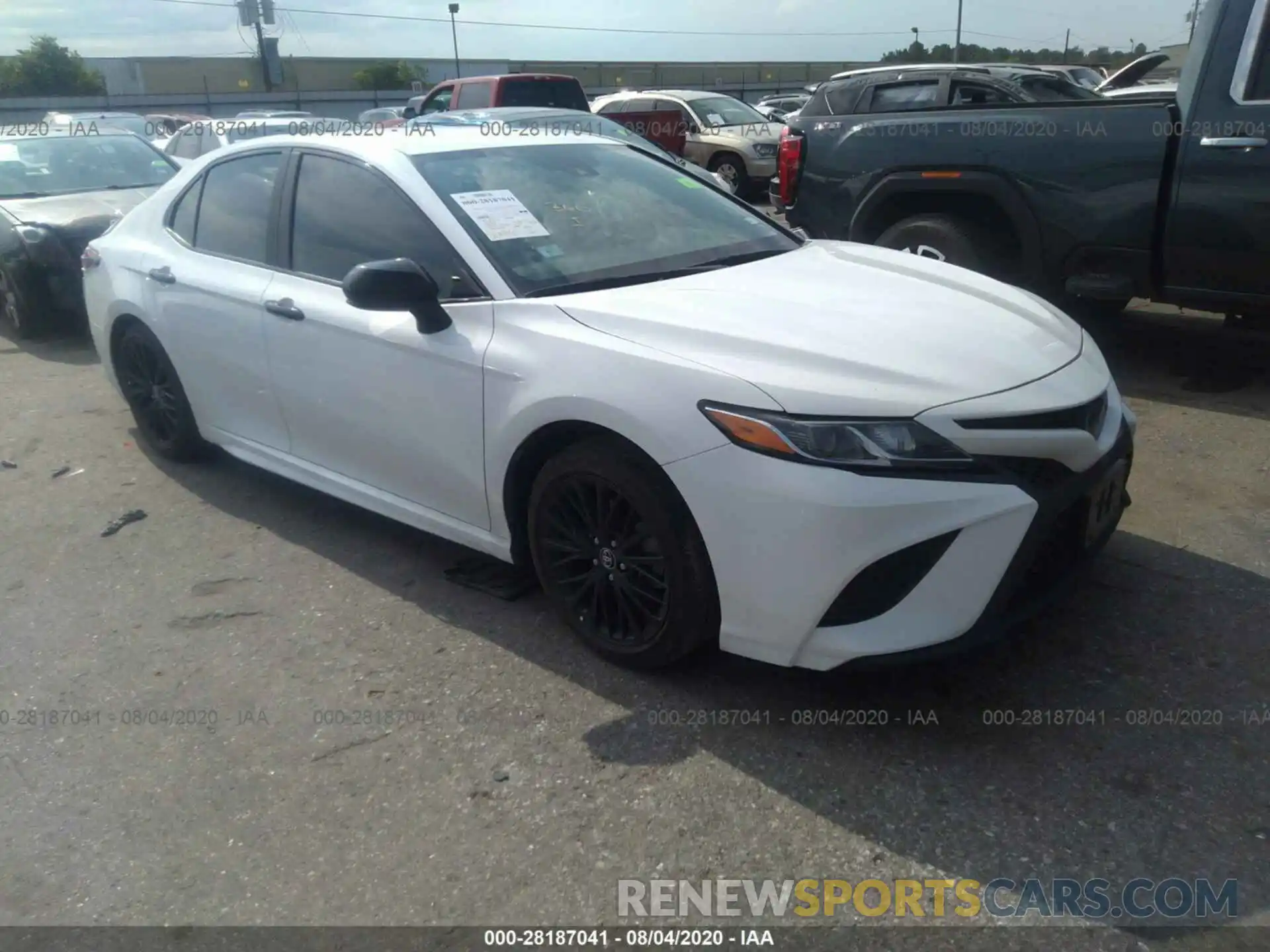 1 Photograph of a damaged car 4T1B11HK4KU276528 TOYOTA CAMRY 2019