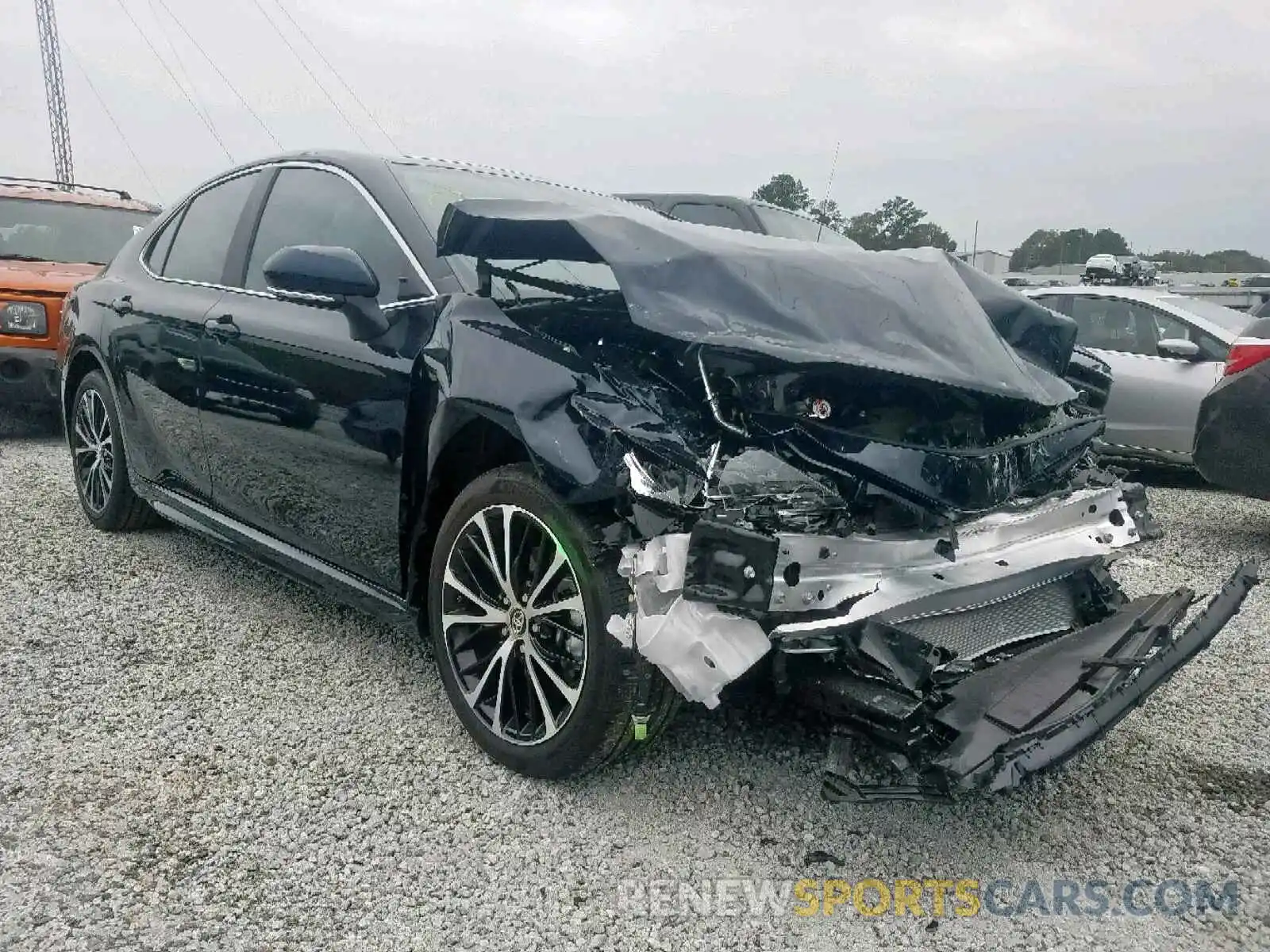 1 Photograph of a damaged car 4T1B11HK4KU276724 TOYOTA CAMRY 2019